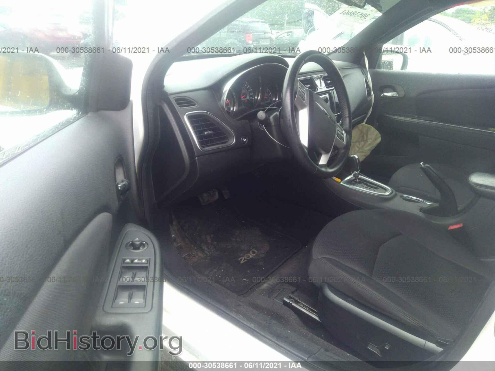 2014 CHRYSLER 200 - VIN: 1C3CCBBB6EN131950 - Фото 5