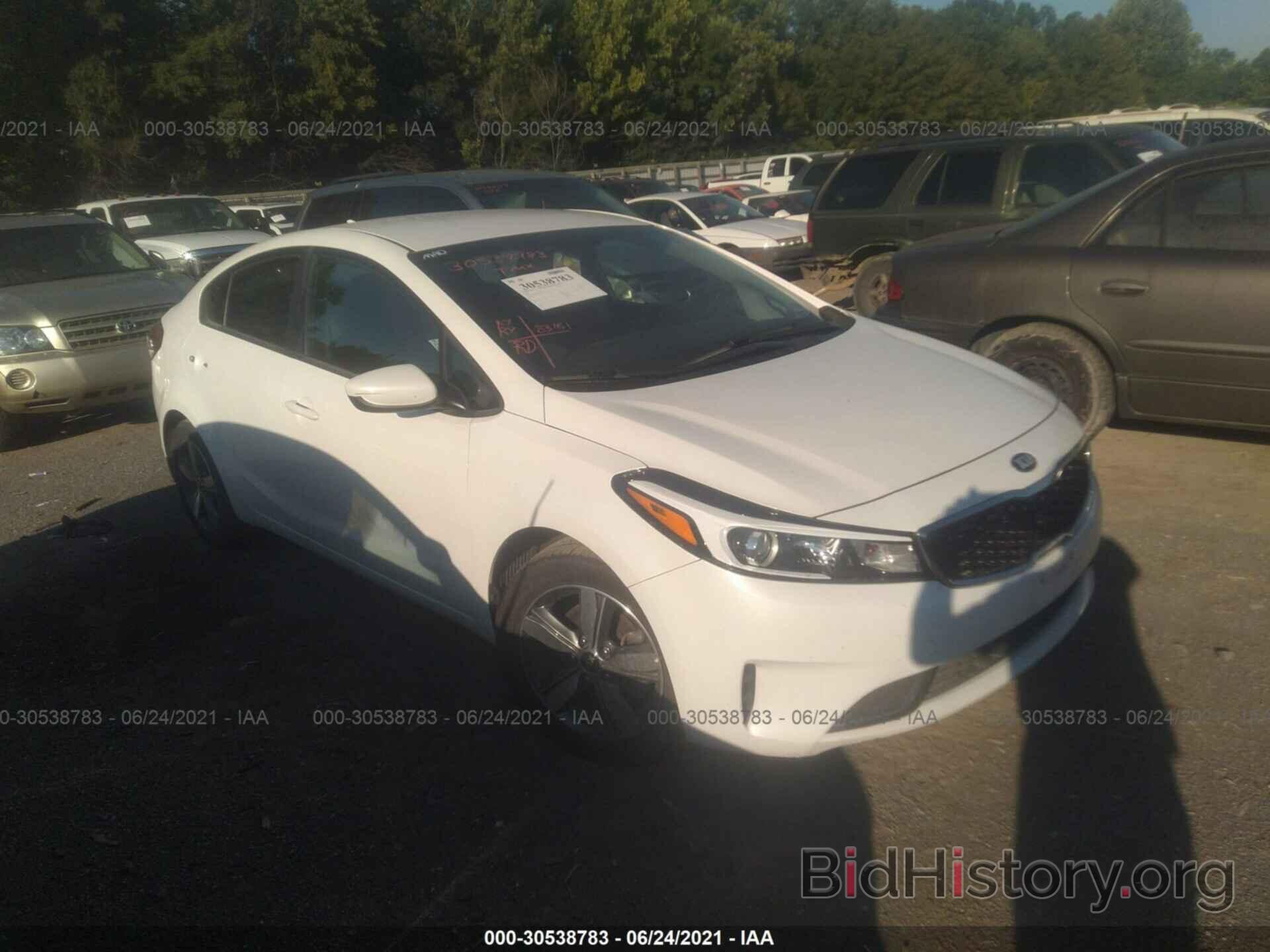 Photo 3KPFL4A79JE238362 - KIA FORTE 2018