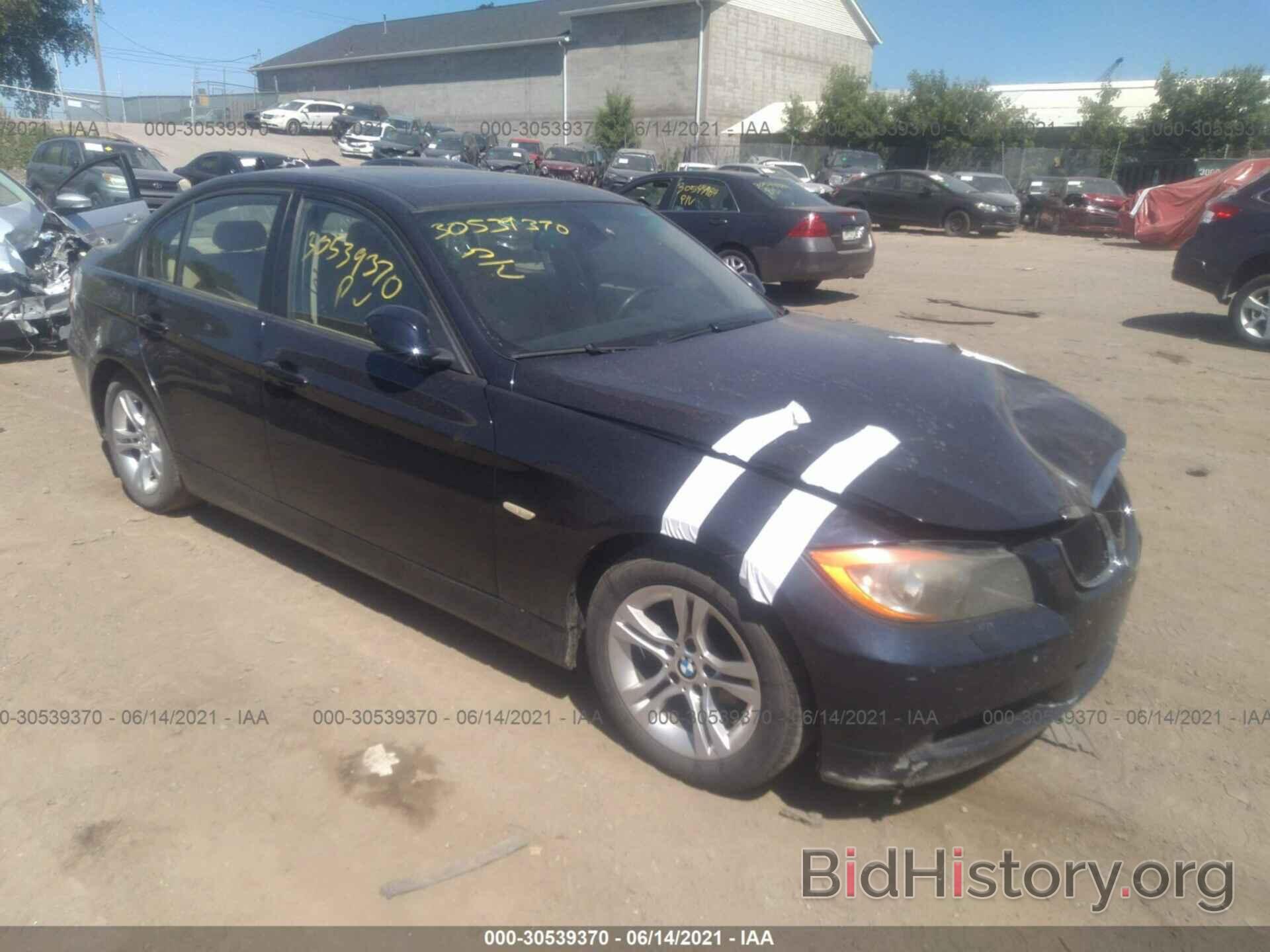 Photo WBAVC93528K041011 - BMW 3 SERIES 2008