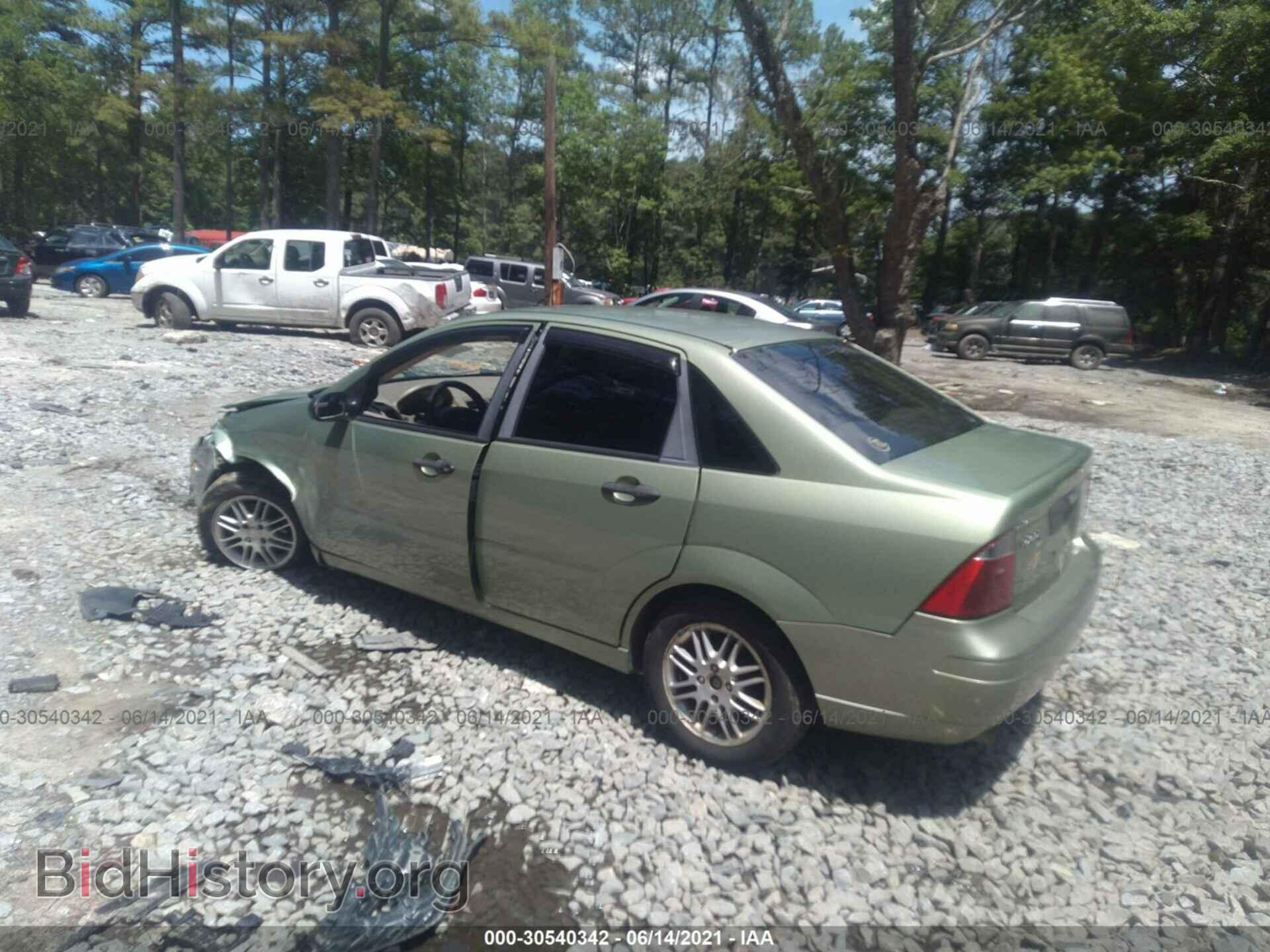 2007 FORD FOCUS - VIN: 1FAFP34N97W338605 - Фото 3