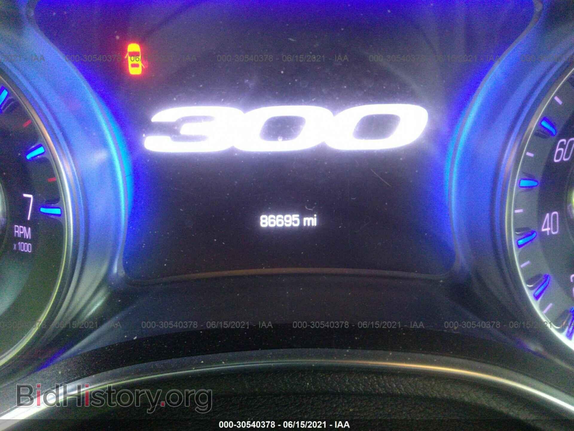 2017 CHRYSLER 300 - VIN: 2C3CCAEG5HH570703 - Фото 7