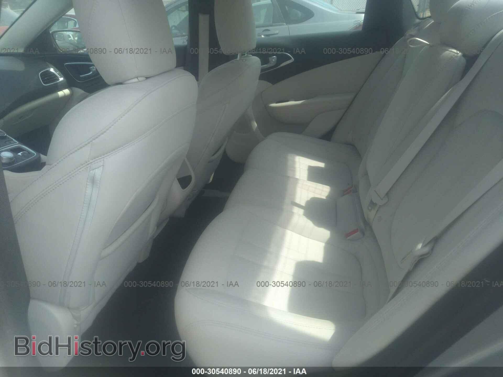 2015 CHRYSLER 200 - VIN: 1C3CCCAG6FN701403 - Фото 8