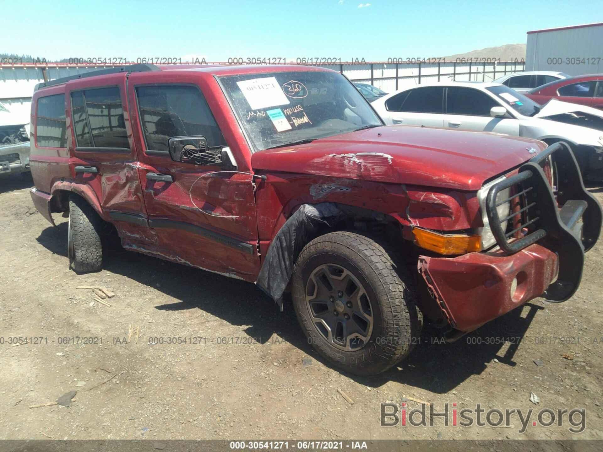 Photo 1J8HG48NX6C125464 - JEEP COMMANDER 2006