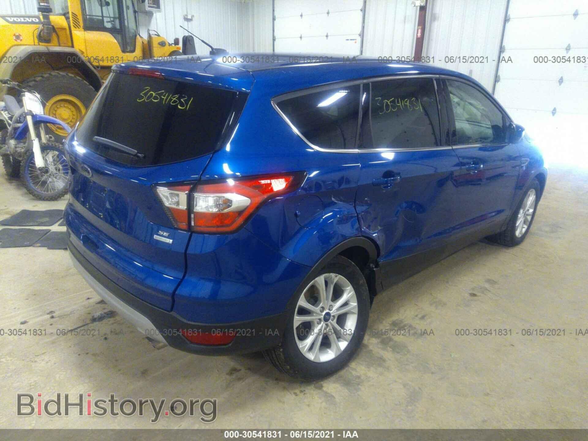 2017 FORD ESCAPE - VIN: 1FMCU0GD1HUD09387 - Photo 4