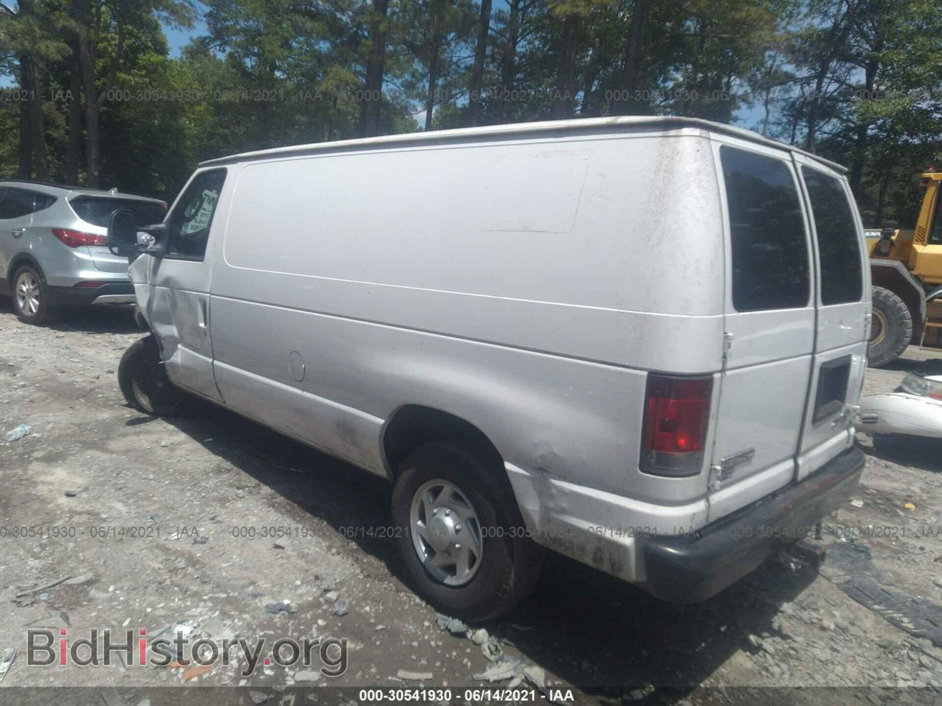 2010 FORD ECONOLINE CARGO VAN - VIN: 1FTNE2EW0ADA04625 - Фото 3