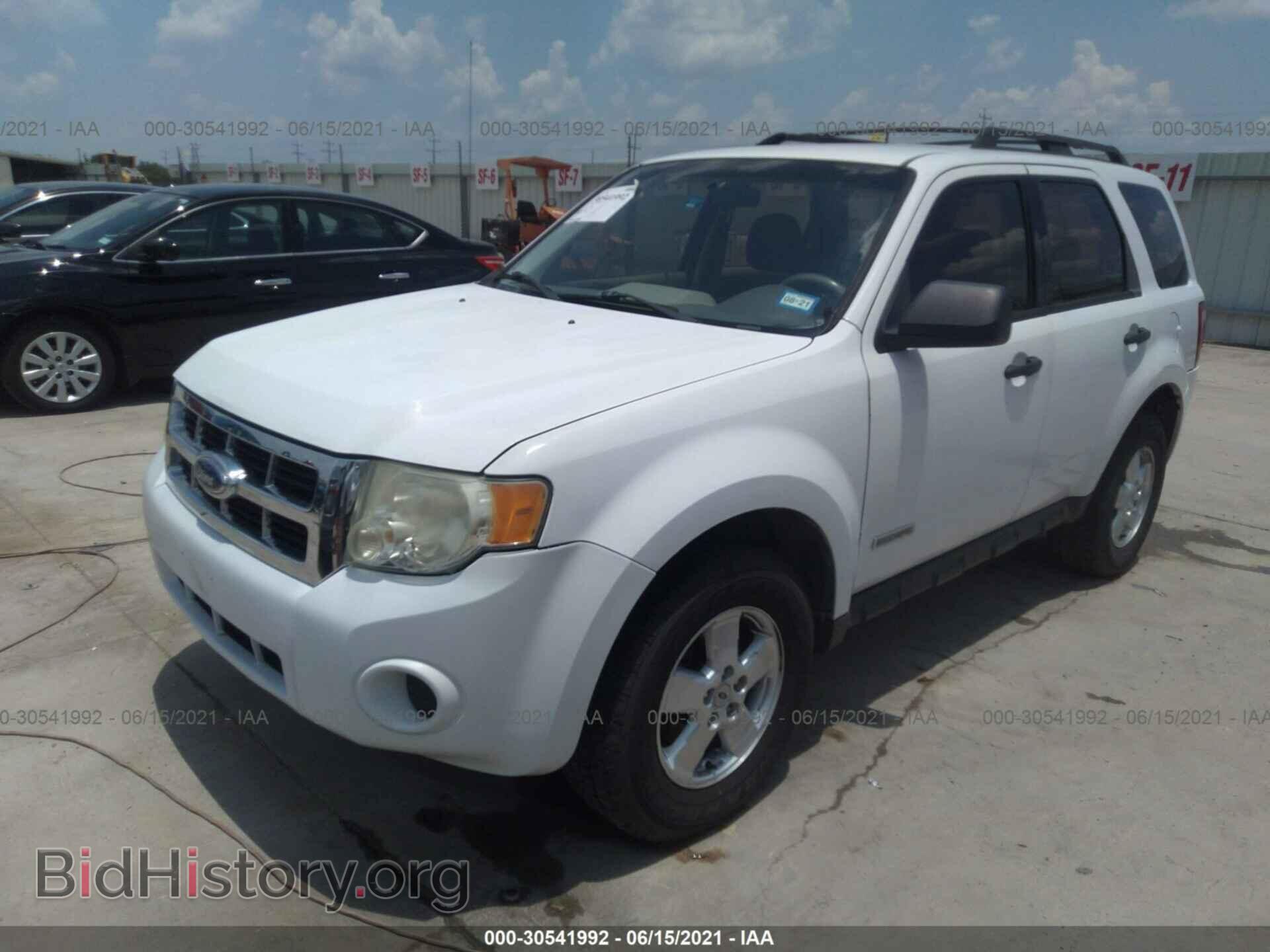 2008 FORD ESCAPE - VIN: 1FMCU02Z68KA95544 - Photo 2