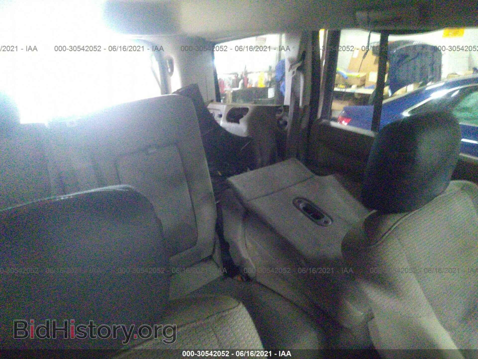 2006 JEEP COMMANDER - VIN: 1J8HG48K56C193905 - Фото 8