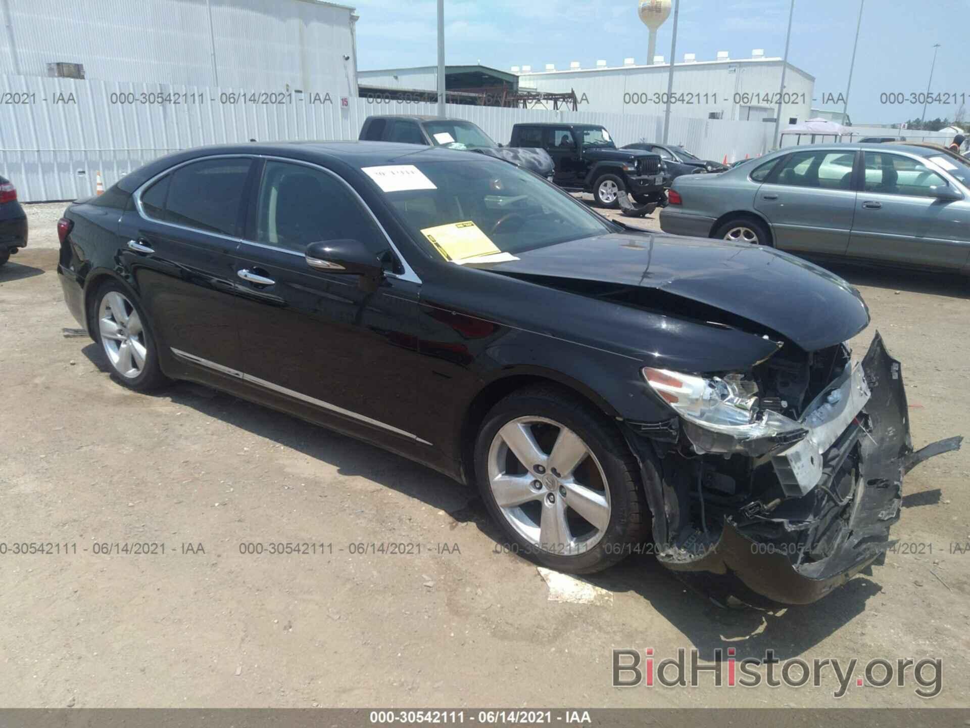 Photo JTHBL5EF4B5104909 - LEXUS LS 460 2011