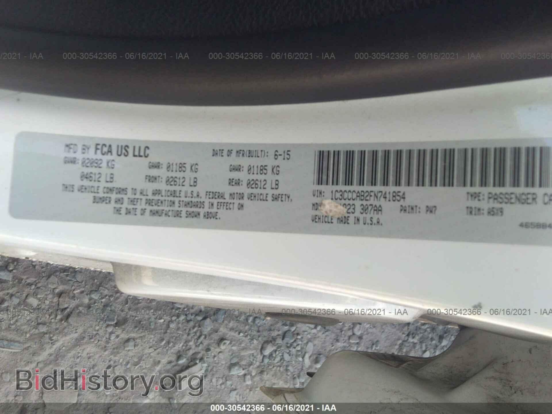 2015 CHRYSLER 200 - VIN: 1C3CCCAB2FN741854 - Photo 9