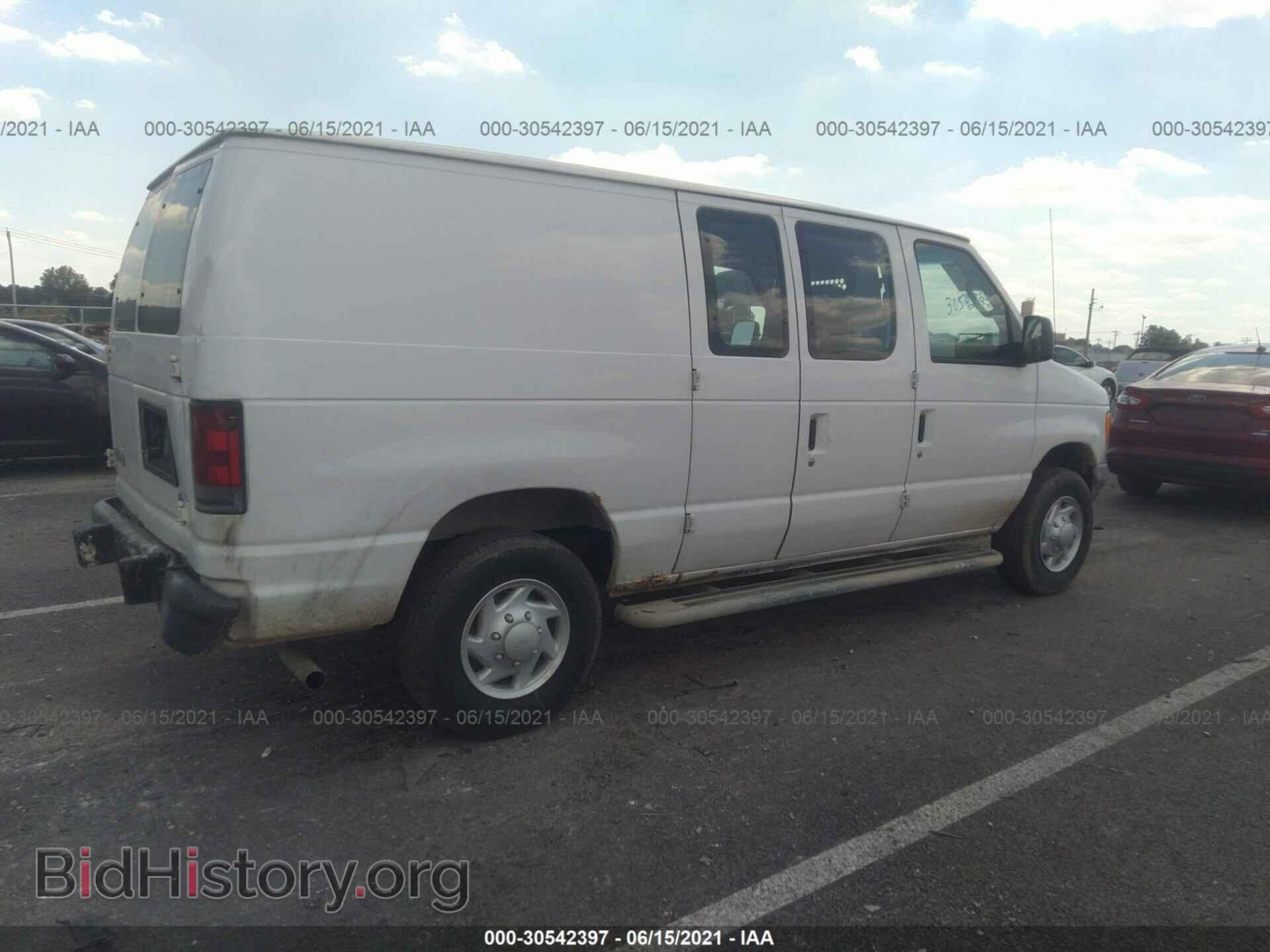 2007 FORD ECONOLINE CARGO VAN - VIN: 1FTNE24W37DA39184 - Фото 4