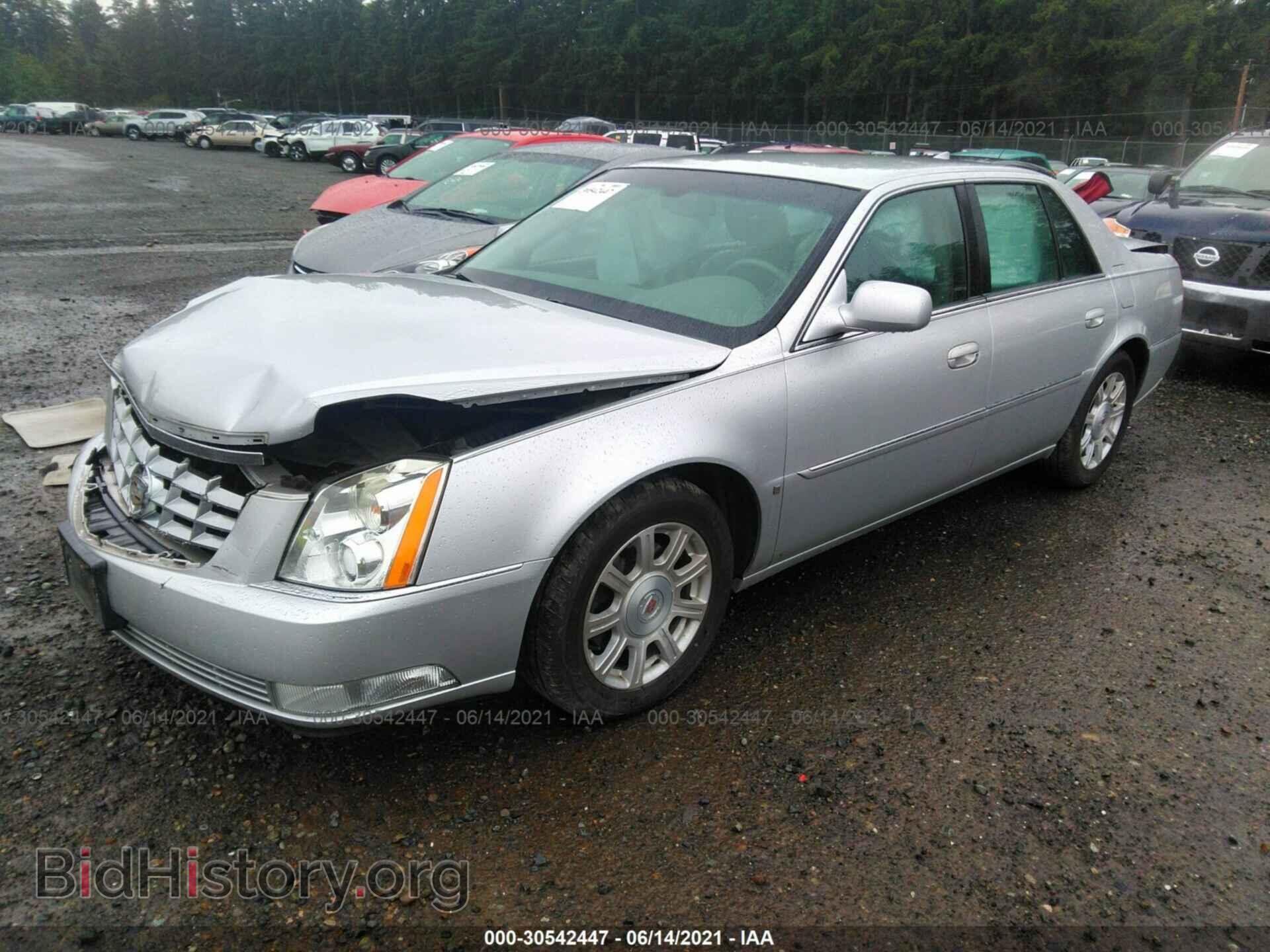 2009 CADILLAC DTS - VIN: 1G6KD57Y69U105348 - Фото 2