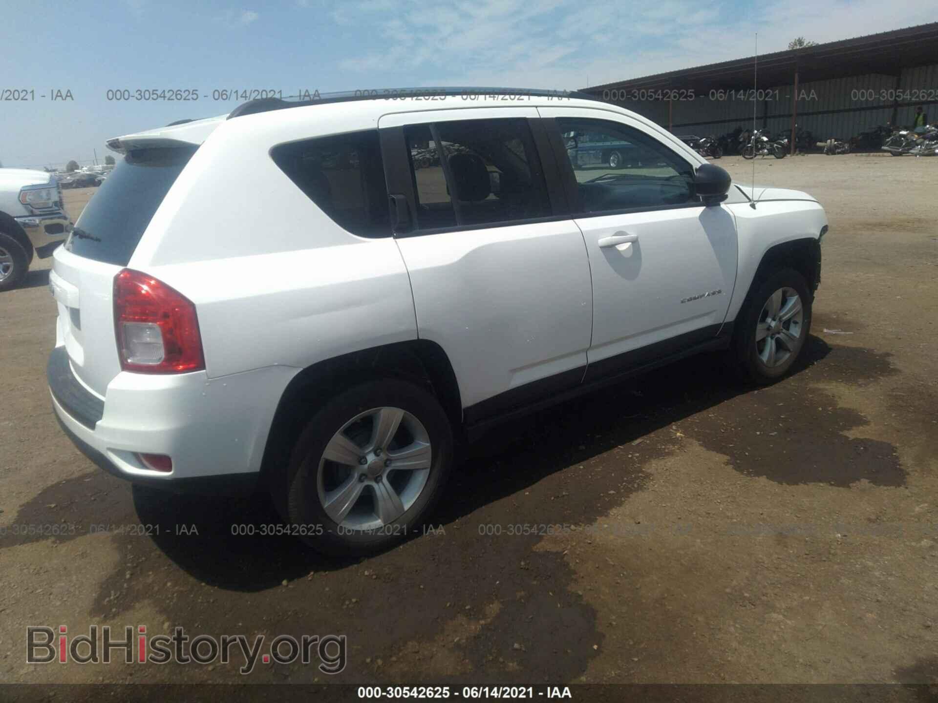 2012 JEEP COMPASS - VIN: 1C4NJCBA0CD724875 - Фото 4