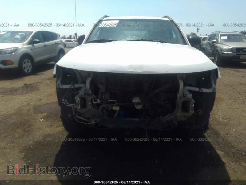 2012 Jeep COMPASS (VIN 1C4NJCBA0CD724875) — фото 6 из 12