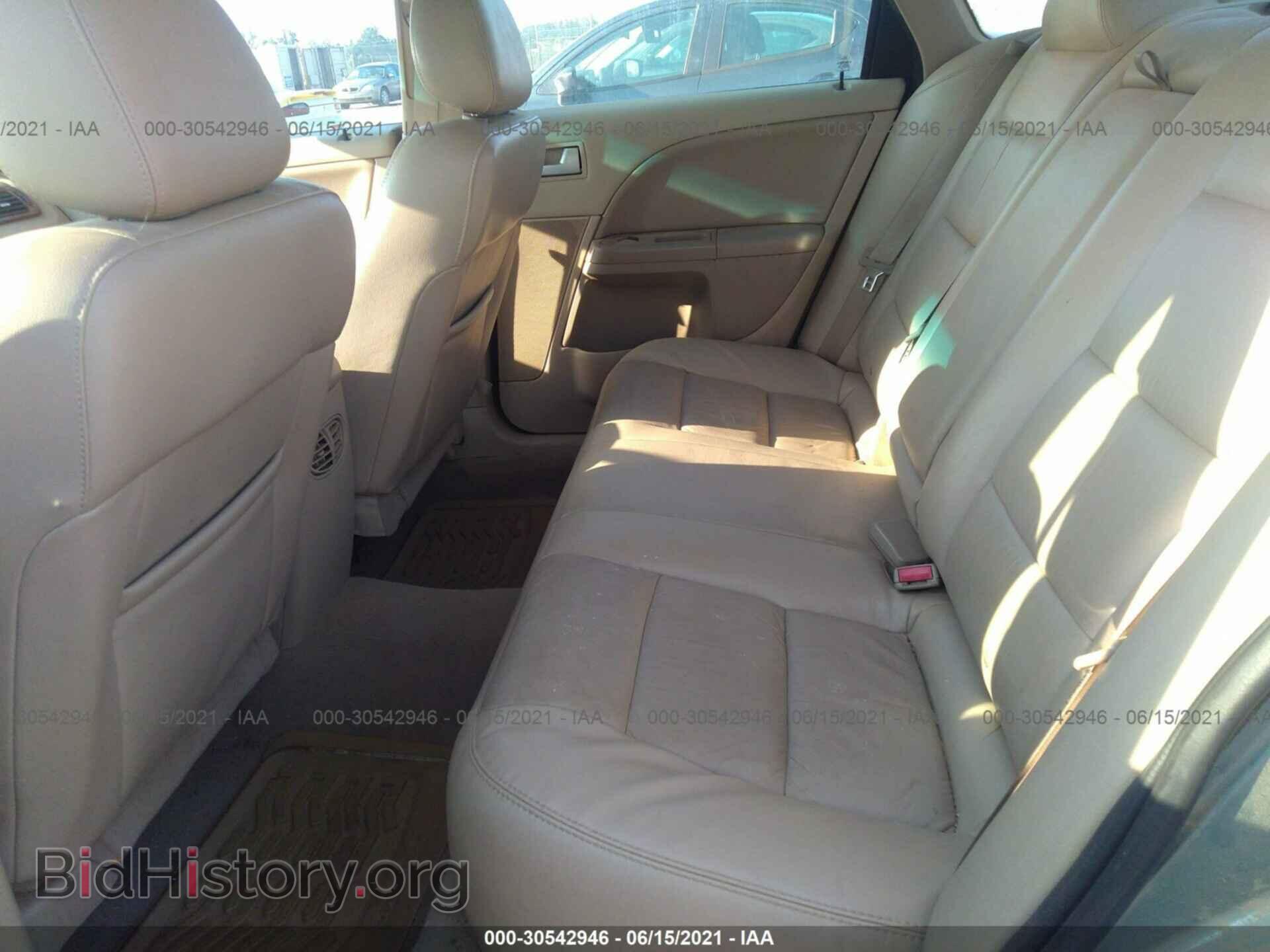 2007 FORD FIVE HUNDRED - VIN: 1FAFP24187G101234 - Photo 8