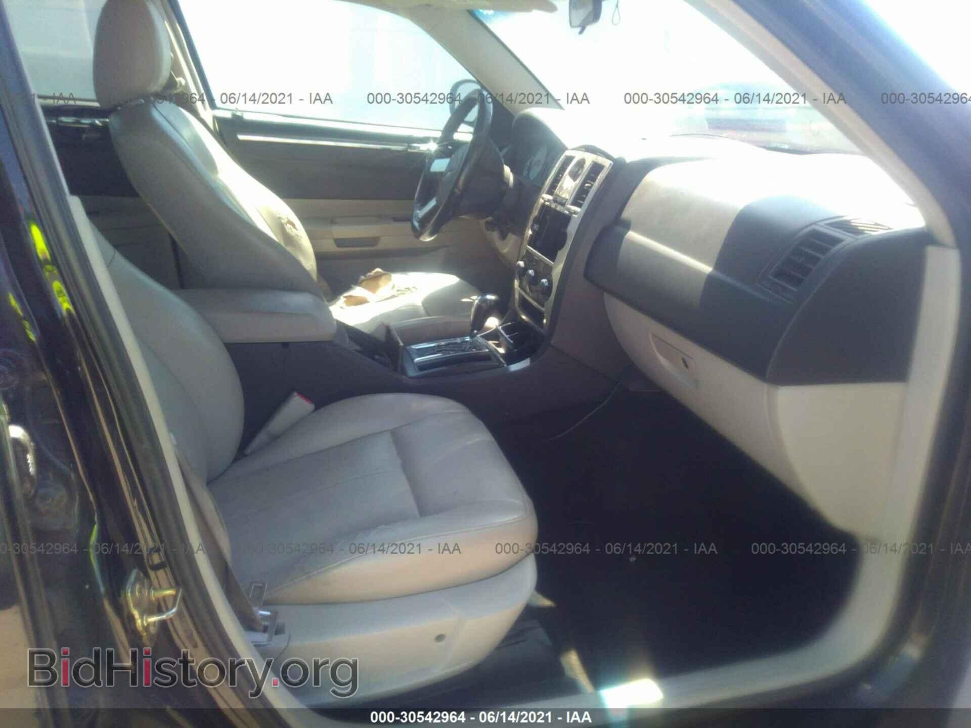 2006 CHRYSLER 300 - VIN: 2C3KA53G26H139146 - Фото 5