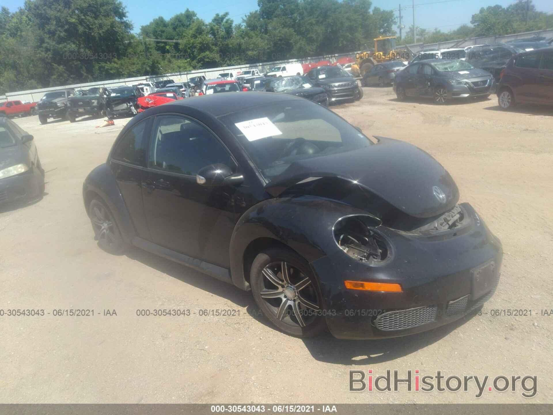 Photo 3VWPW3AG3AM016621 - VOLKSWAGEN NEW BEETLE COUPE 2010