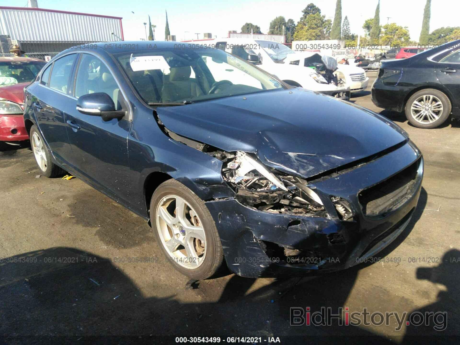 Photo YV1612FH5D1211124 - VOLVO S60 2013