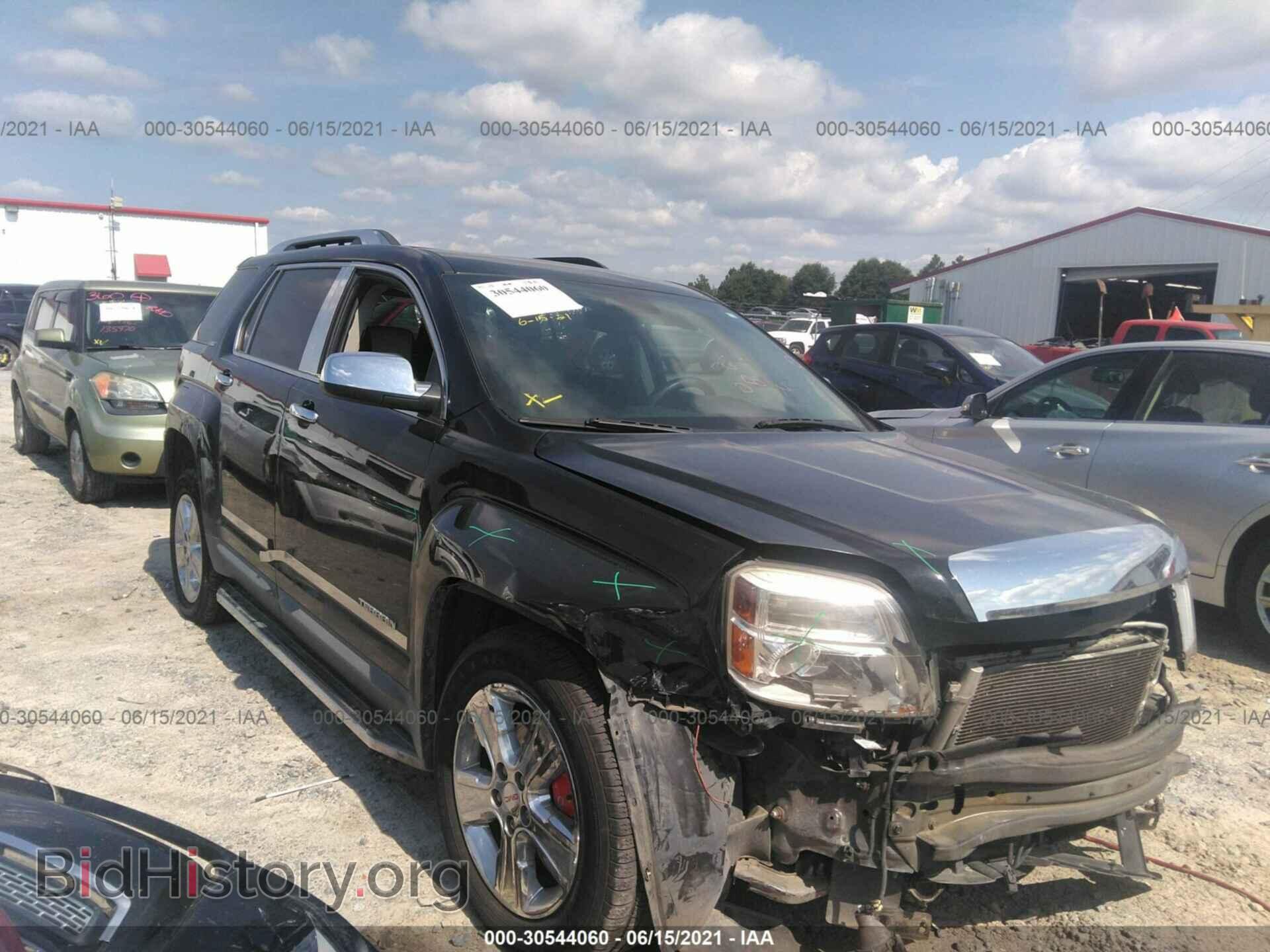 Фотография 2GKFLTE37F6273219 - GMC TERRAIN 2015