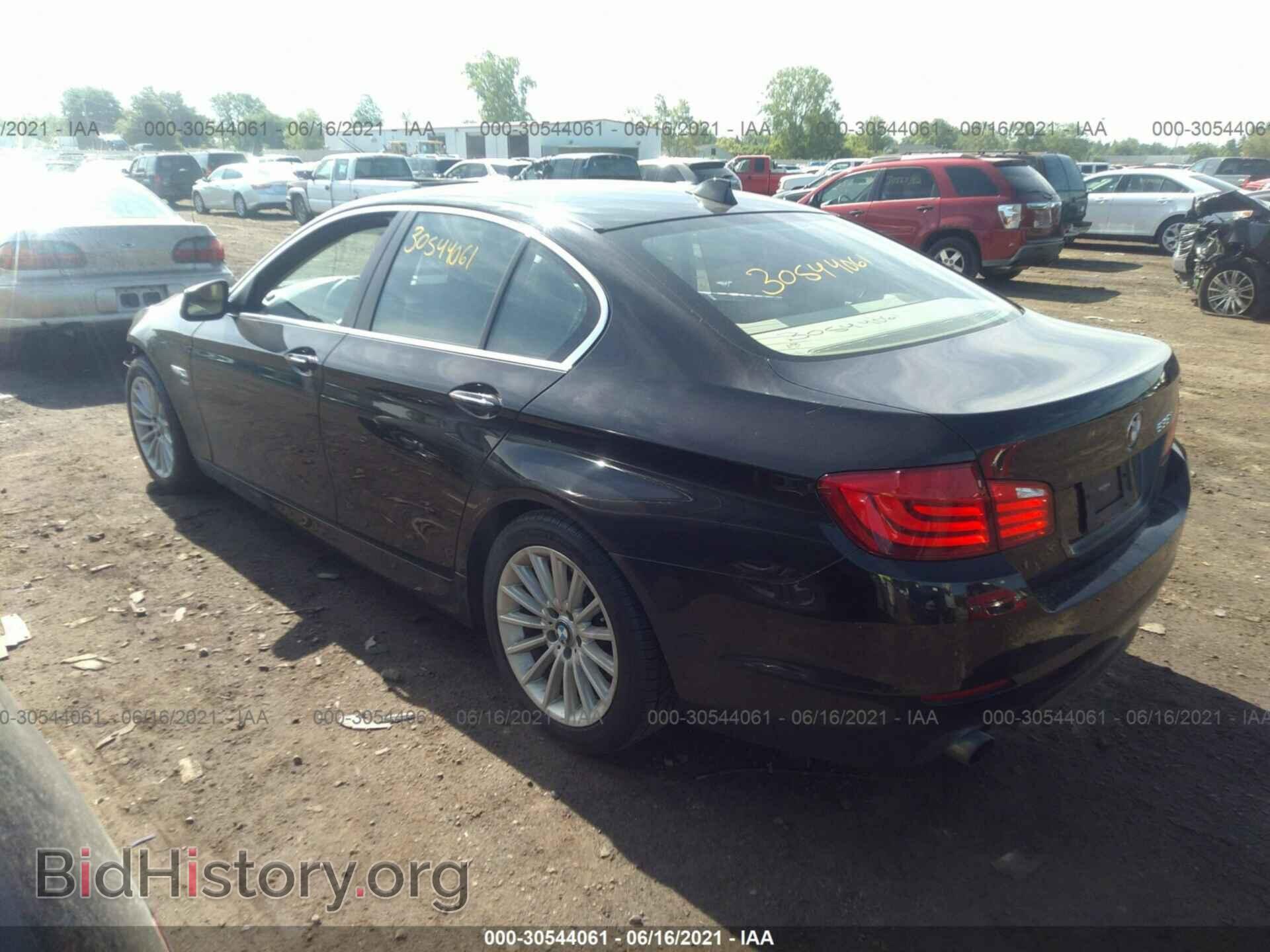 2011 BMW 5 SERIES - VIN: WBAFU7C5XBC877947 - Фото 3