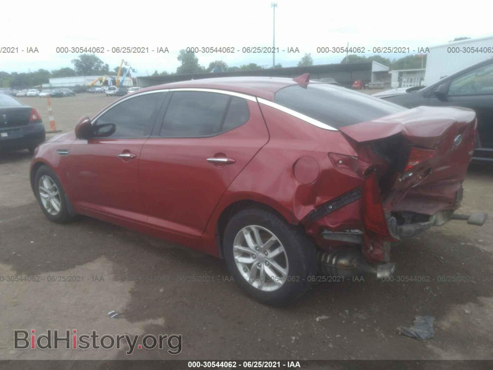 2012 KIA OPTIMA - VIN: 5XXGM4A75CG052801 - Фото 3