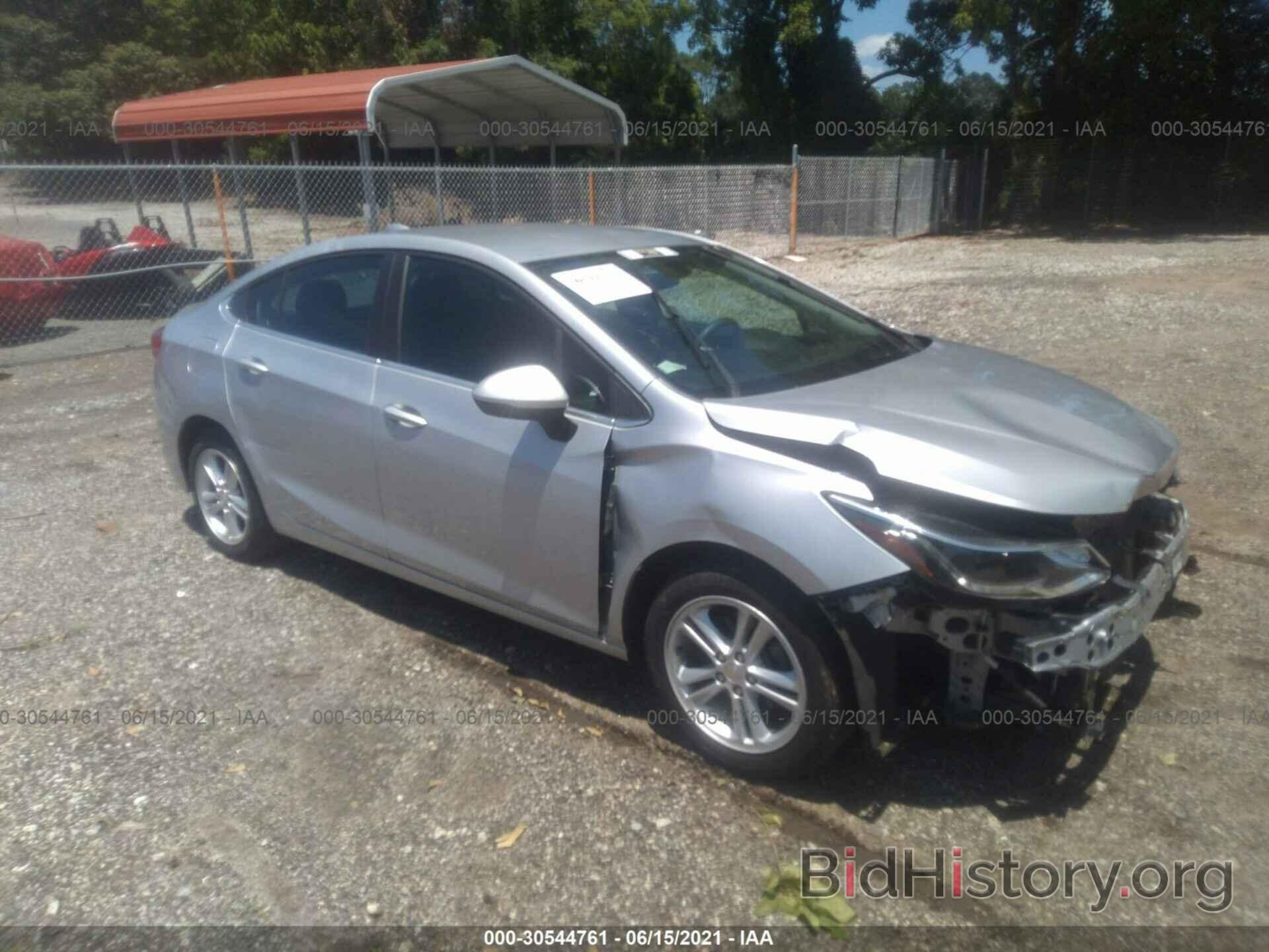 Photo 1G1BE5SM1H7128296 - CHEVROLET CRUZE 2017