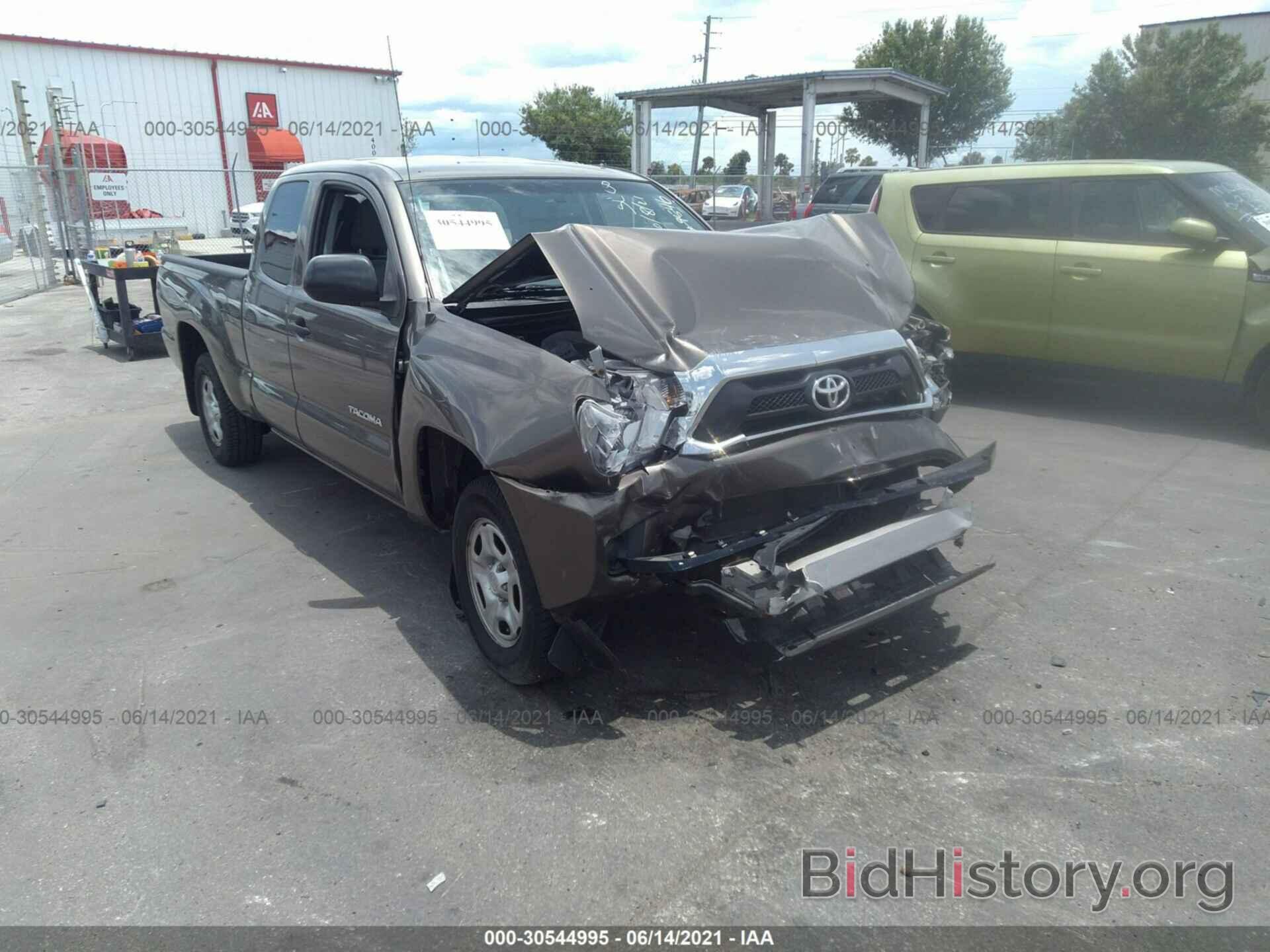 Photo 5TFTX4CN5DX029546 - TOYOTA TACOMA 2013