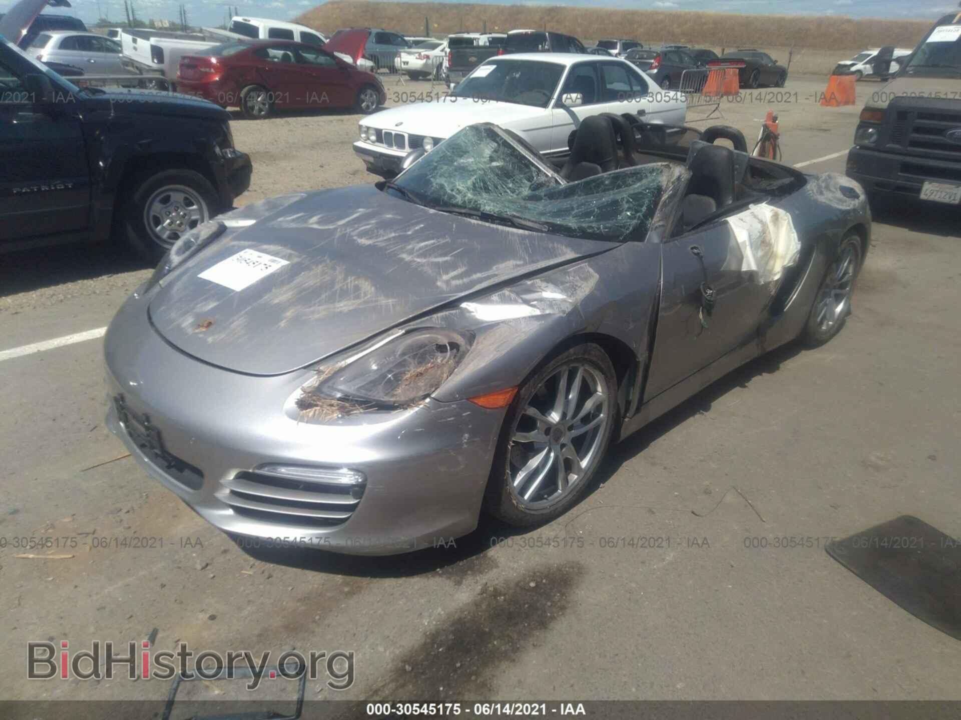2013 PORSCHE BOXSTER - VIN: WP0CA2A80DS114102 - Photo 2