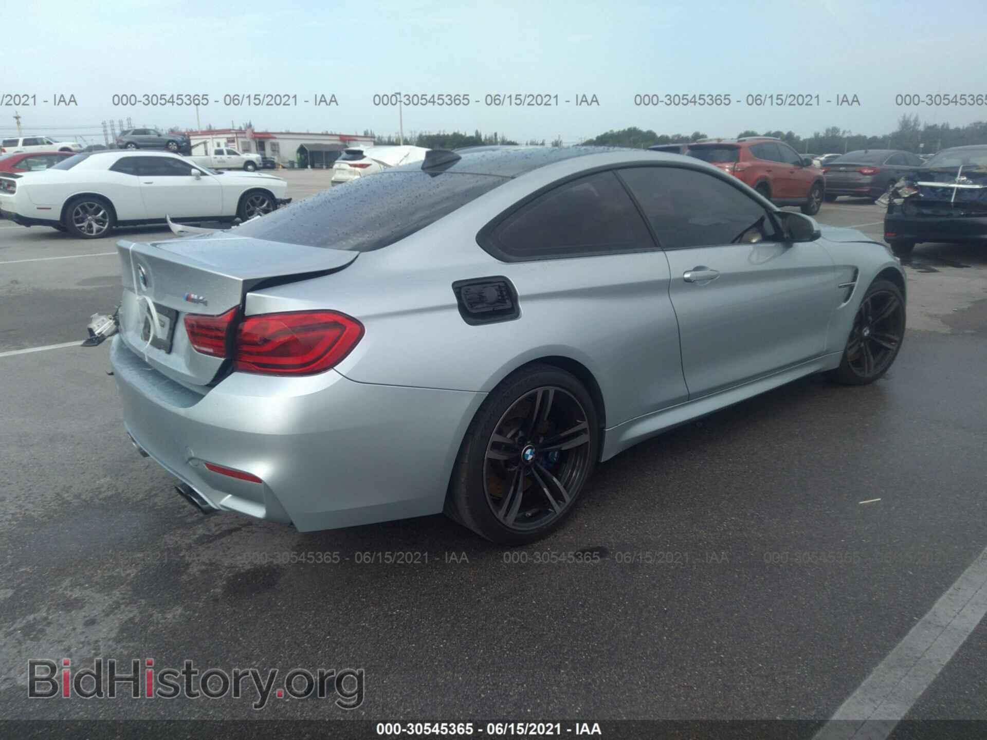 2018 BMW M4 - VIN: WBS4Y9C50JAA85564 - Фото 4
