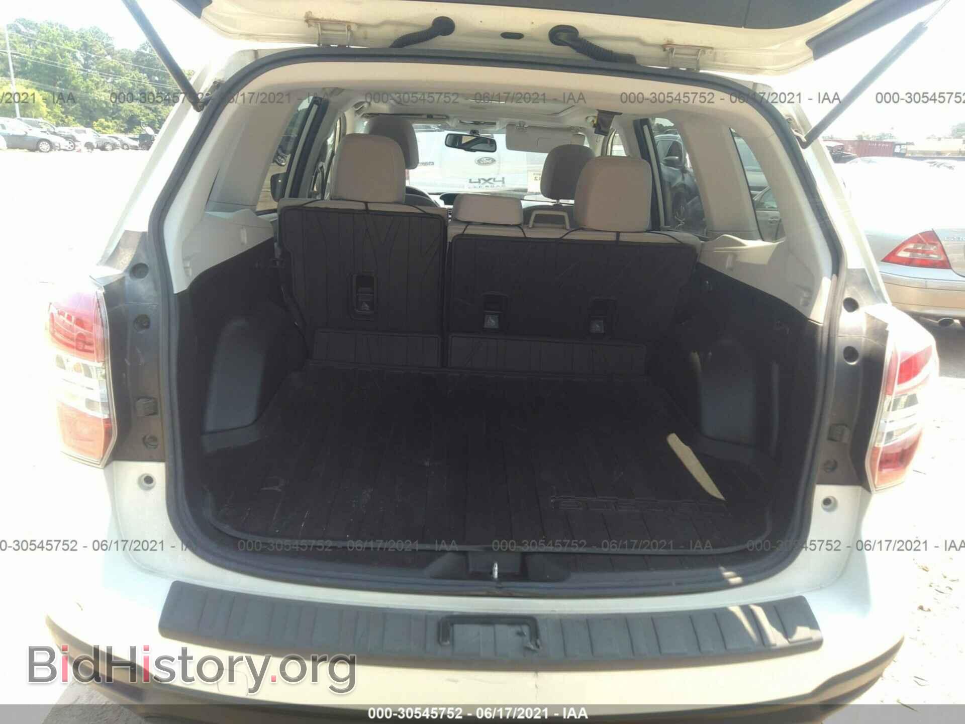 2016 SUBARU FORESTER - VIN: JF2SJADC8GH545344 - Фото 8