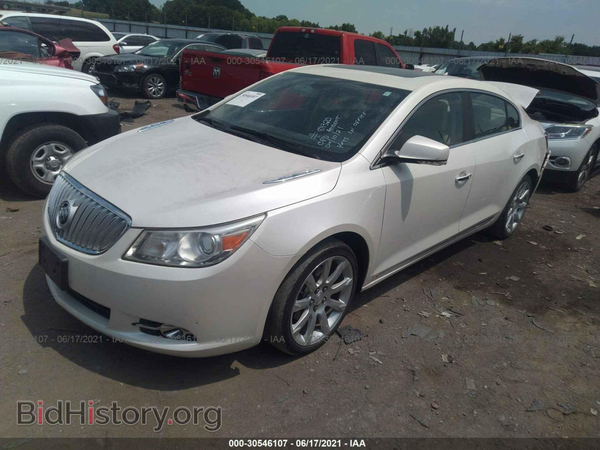 2012 BUICK LACROSSE - VIN: 1G4GJ5E35CF220548 - Фото 2