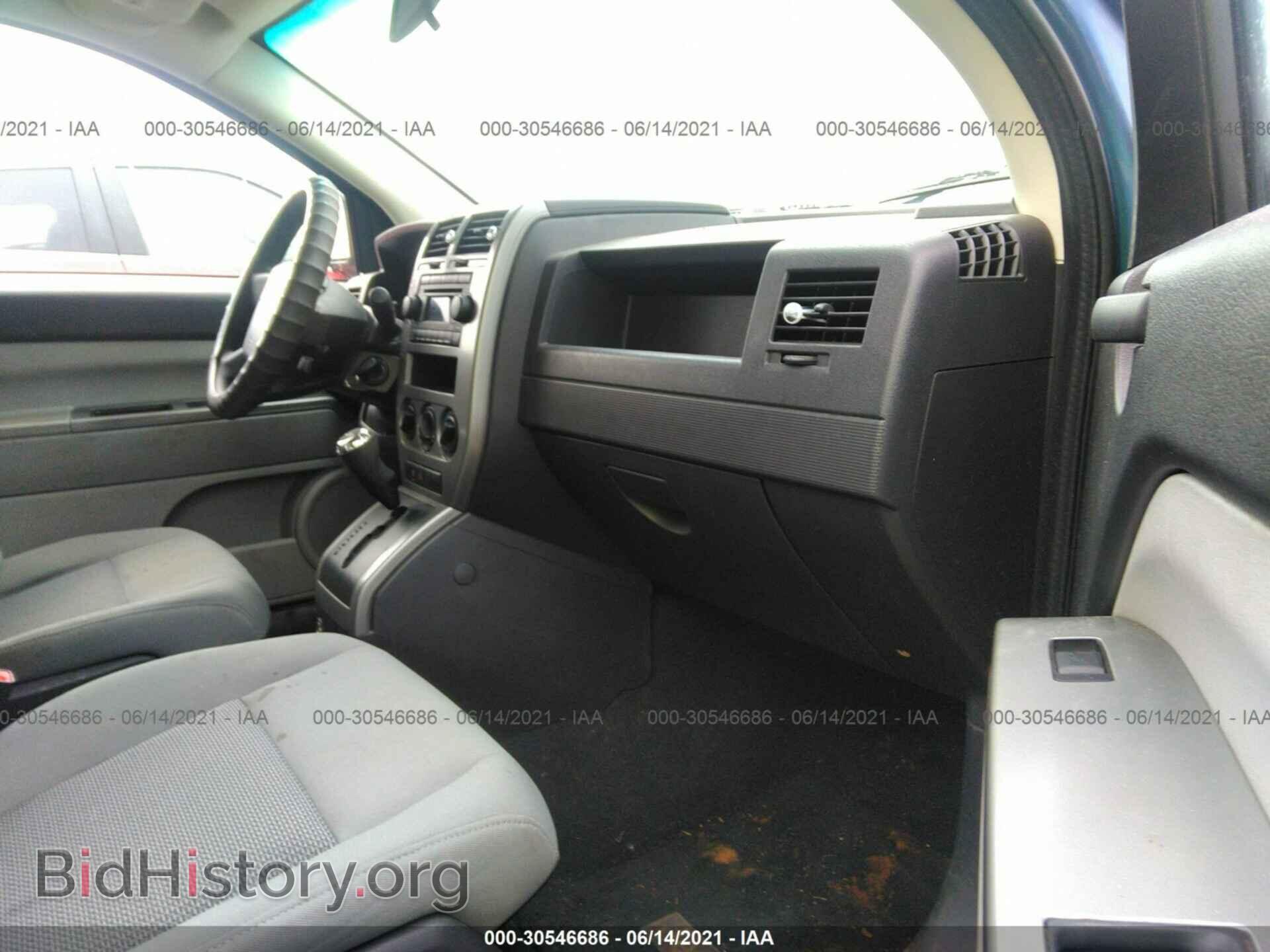 2007 JEEP COMPASS - VIN: 1J8FF47W77D385448 - Фото 5