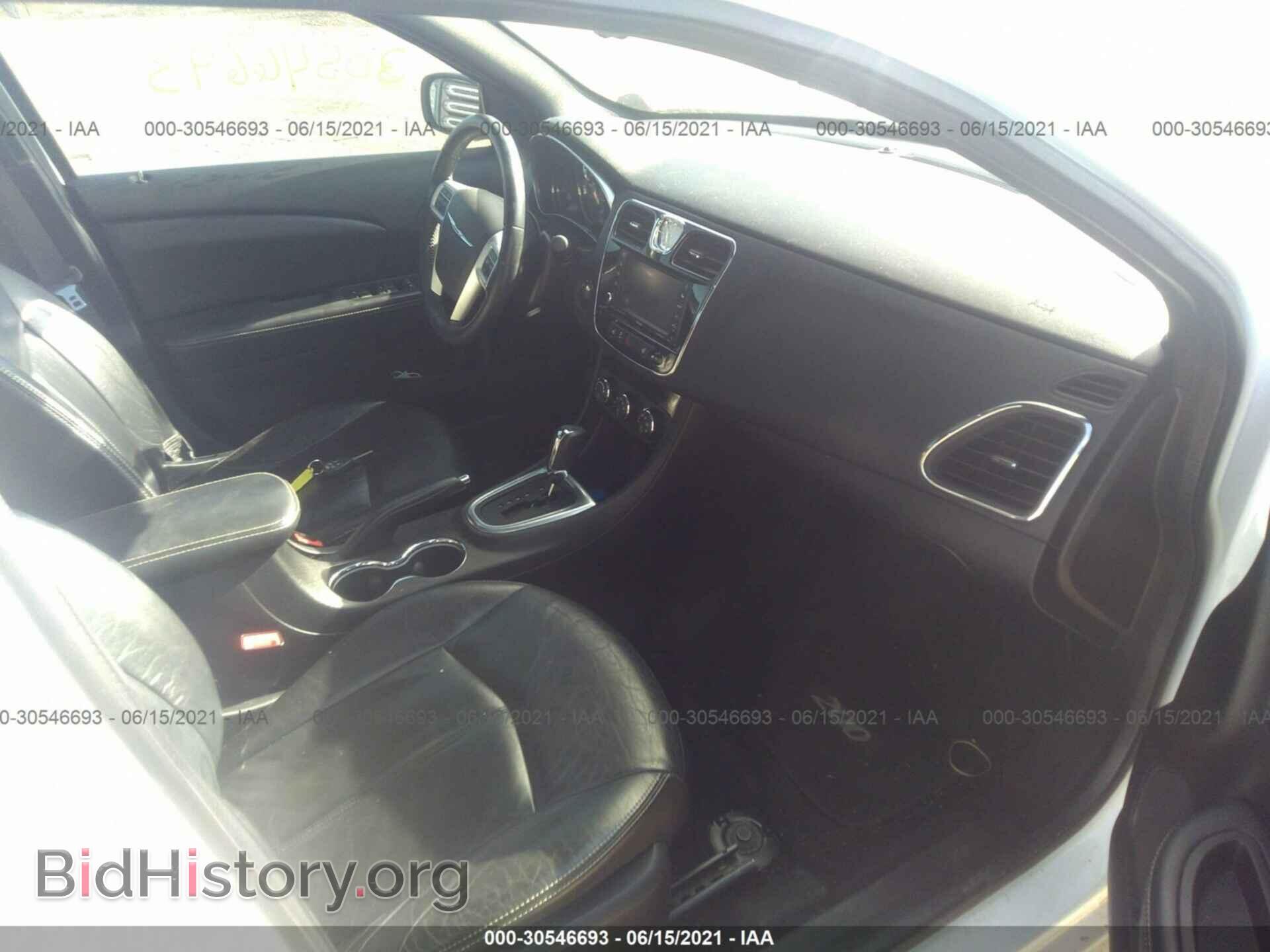 2013 CHRYSLER 200 - VIN: 1C3CCBCG0DN575589 - Фото 5