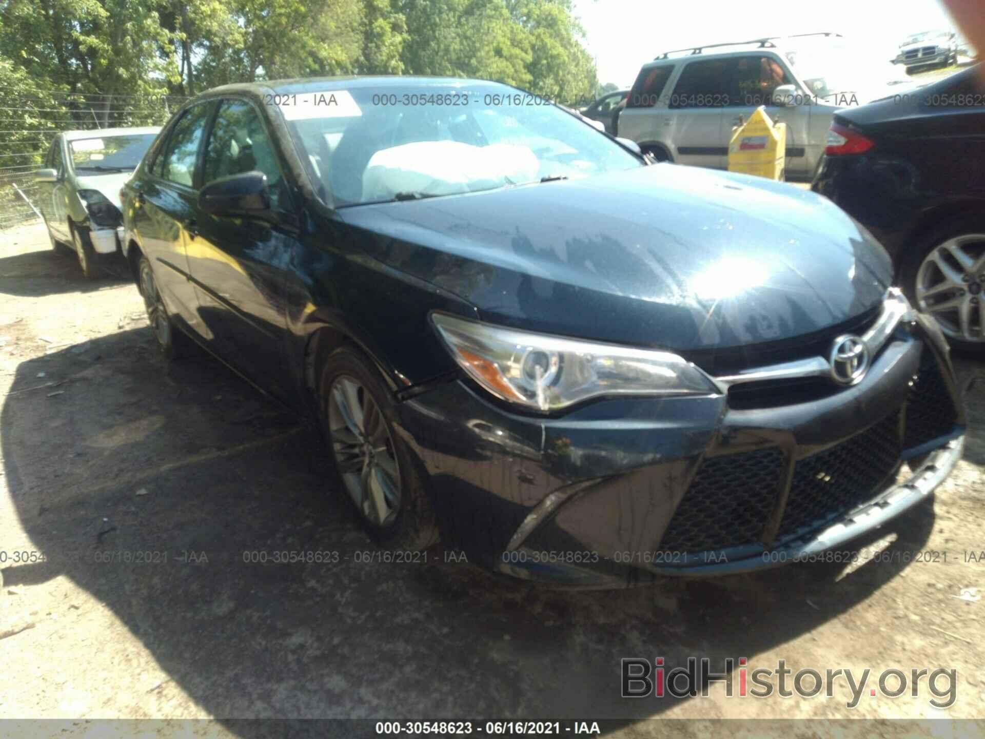 Photo 4T1BF1FK9FU007063 - TOYOTA CAMRY 2015