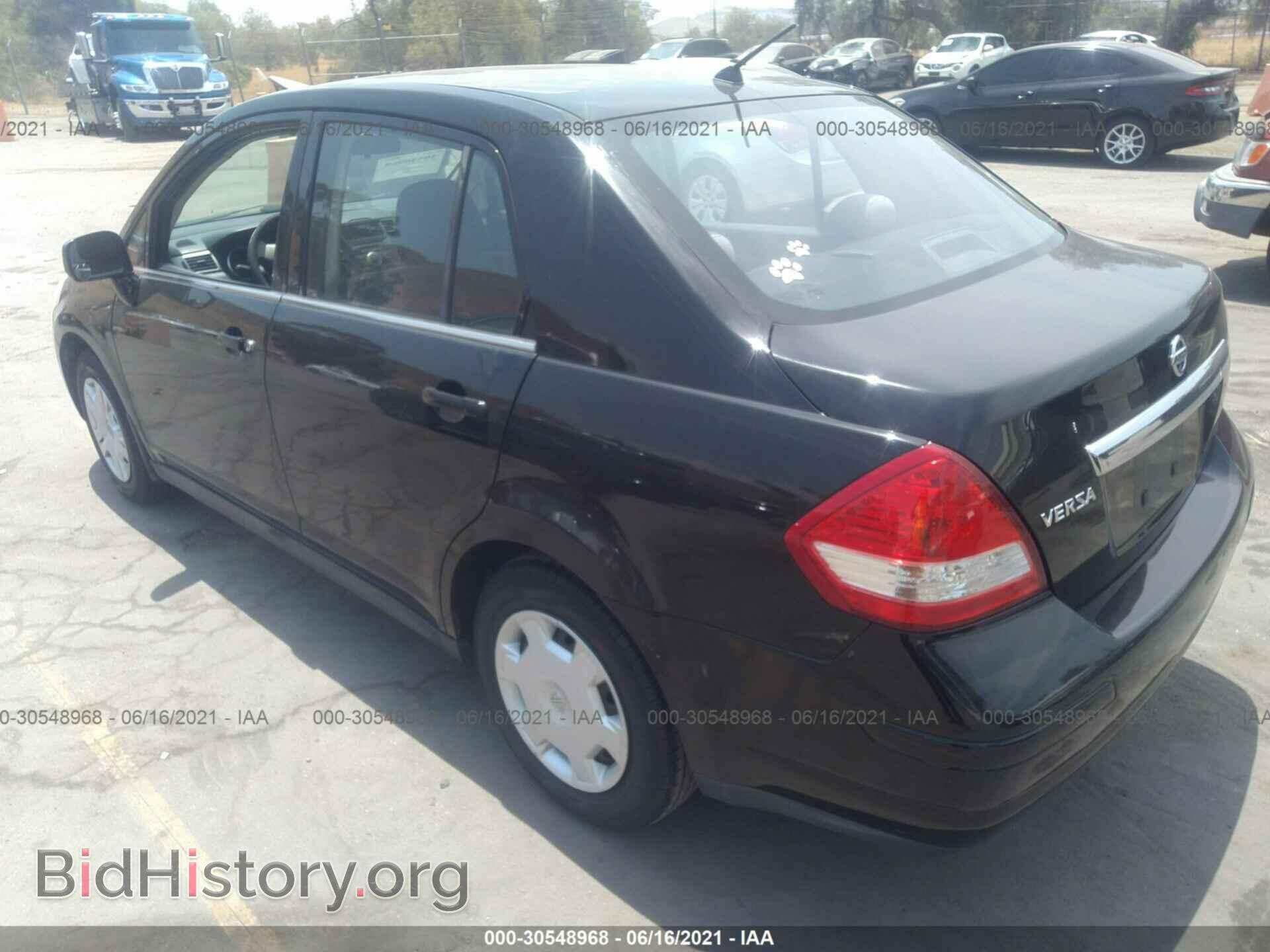 2008 NISSAN VERSA - VIN: 3N1BC11E48L384463 - Фото 3