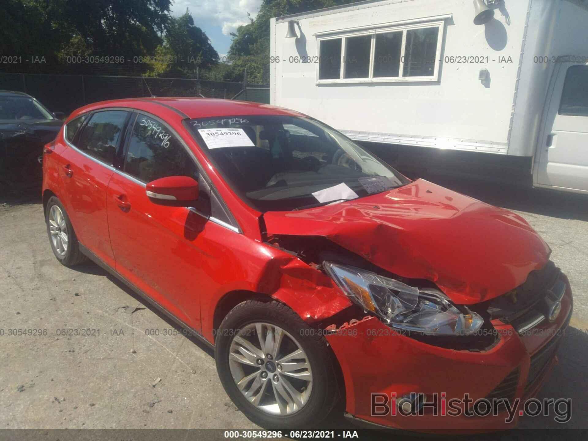 Photo 1FAHP3M24CL433891 - FORD FOCUS 2012