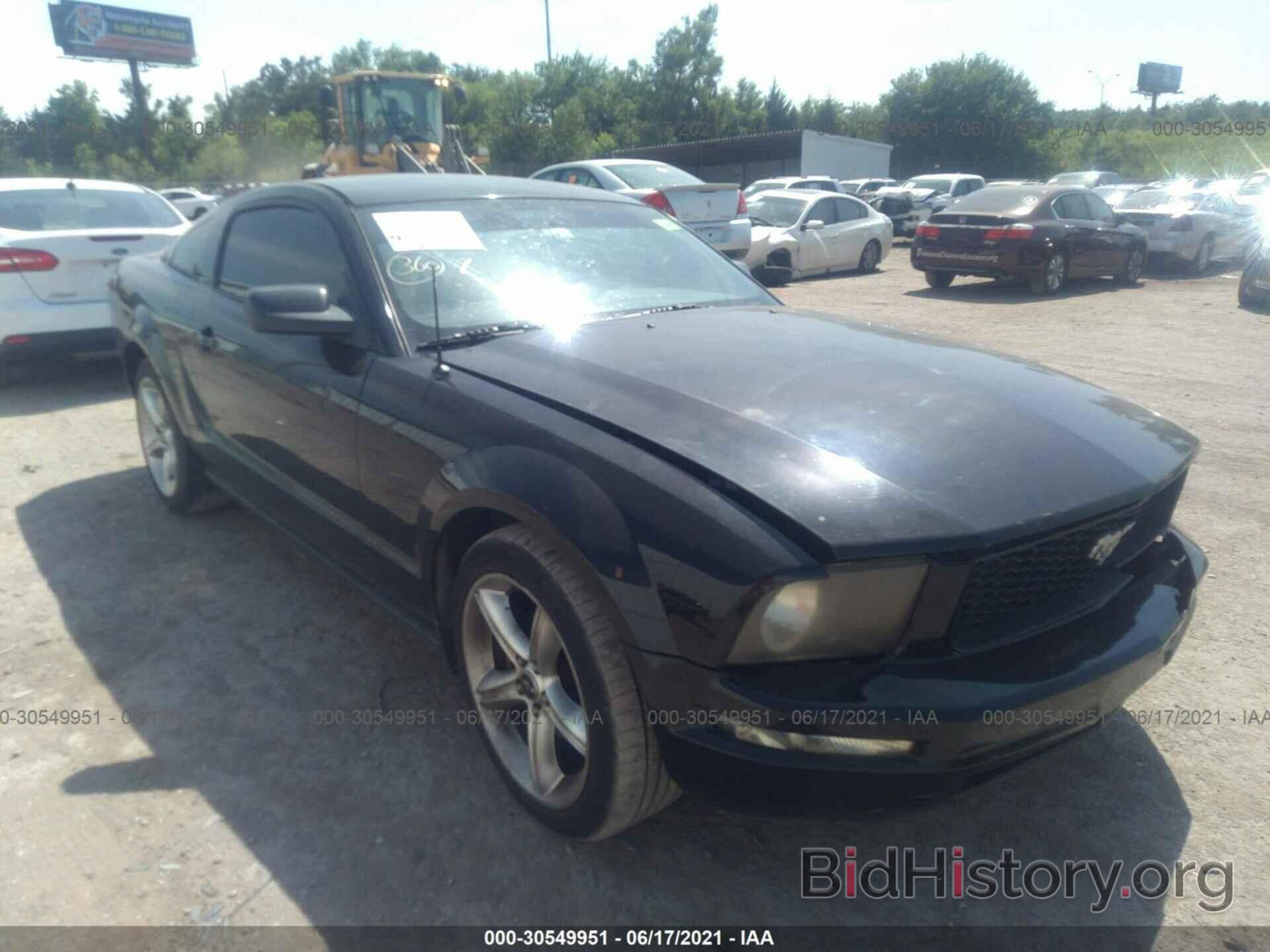 Photo 1ZVFT80NX75254188 - FORD MUSTANG 2007
