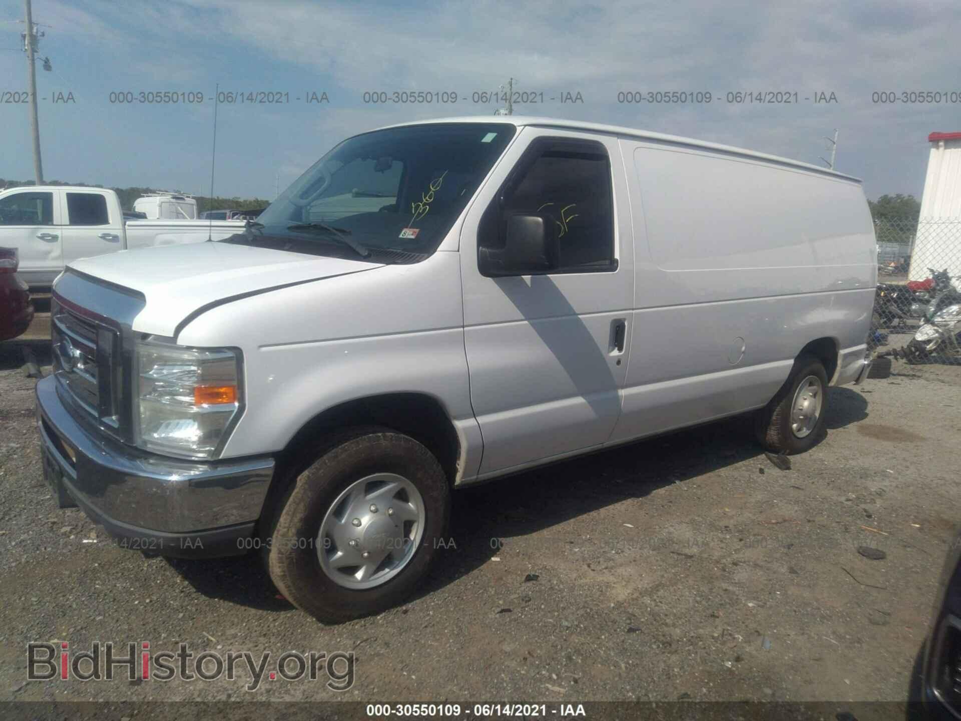 2009 FORD ECONOLINE CARGO VAN - VIN: 1FTNE14W59DA83684 - Фото 2