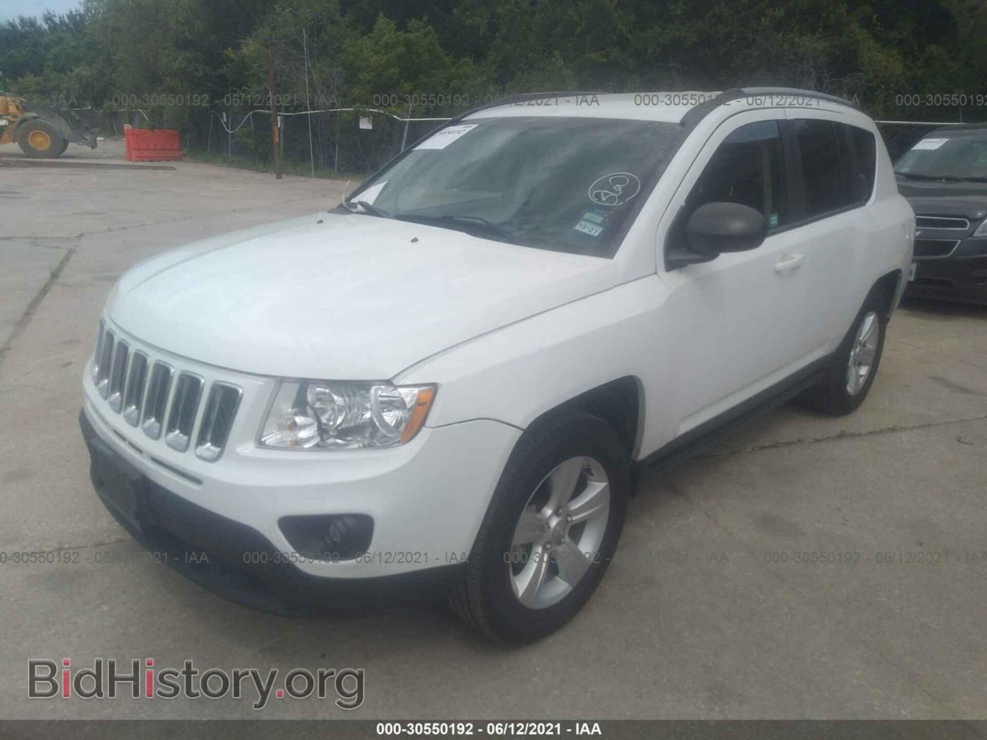 2016 JEEP COMPASS - VIN: 1C4NJCBAXGD524916 - Фото 2