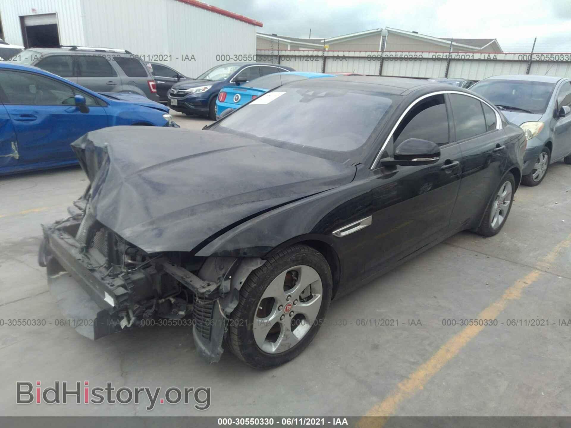 2018 JAGUAR XE - VIN: SAJAR4FX1JCP30183 - Фото 2