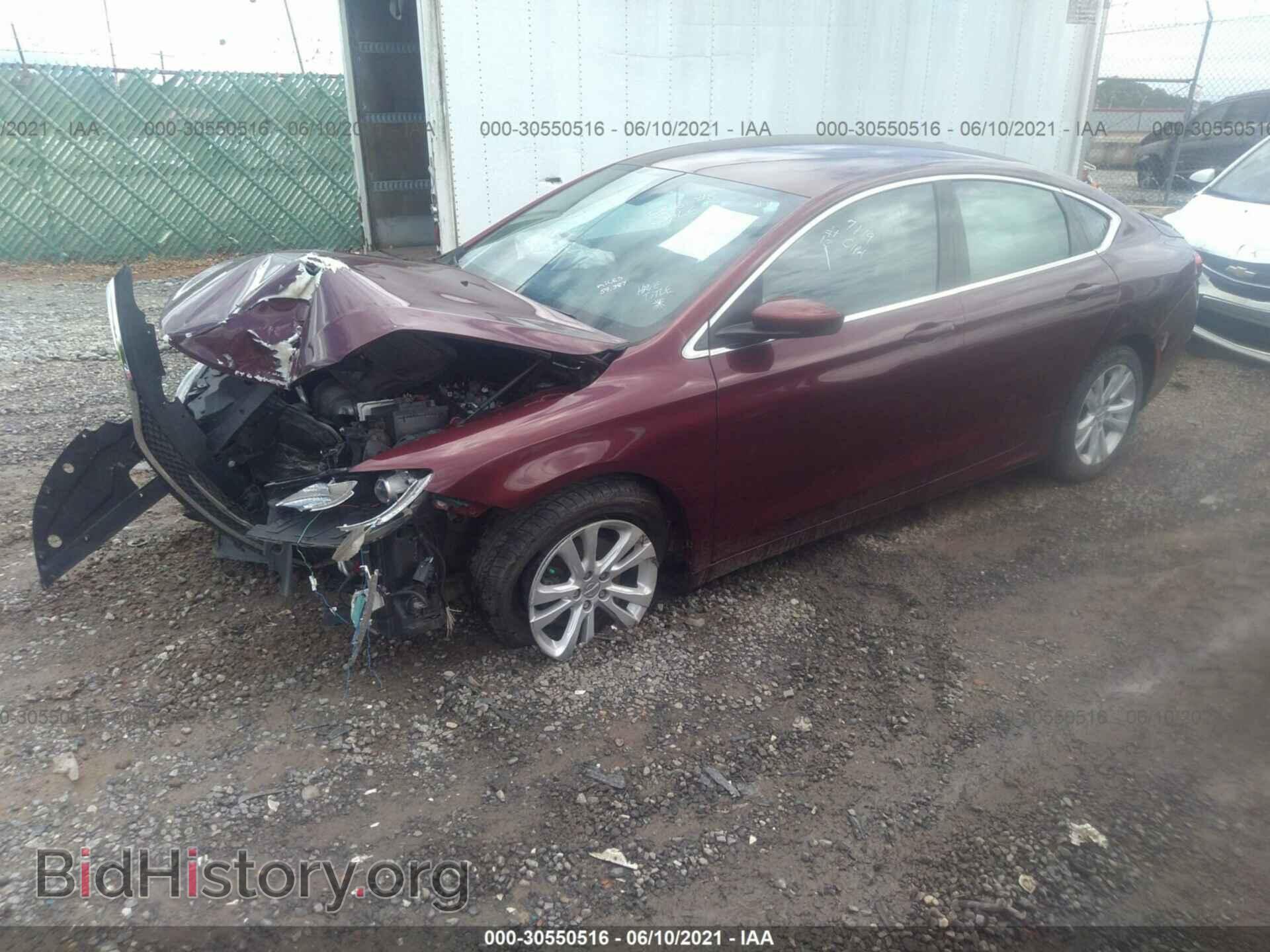 2015 CHRYSLER 200 - VIN: 1C3CCCAB0FN616643 - Фото 2
