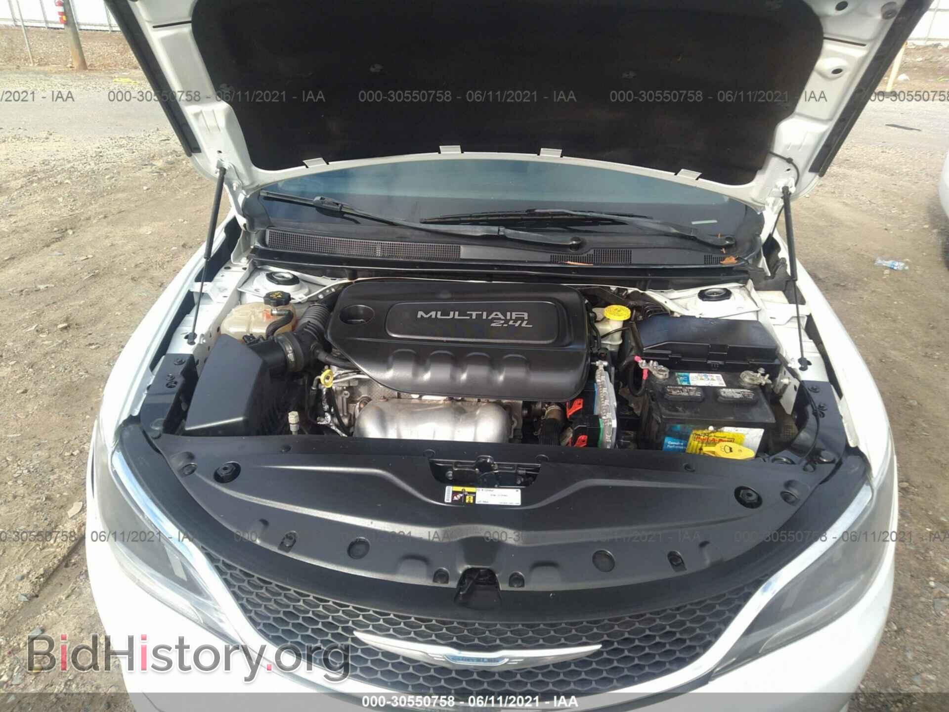 2015 CHRYSLER 200 - VIN: 1C3CCCABXFN640075 - Фото 10