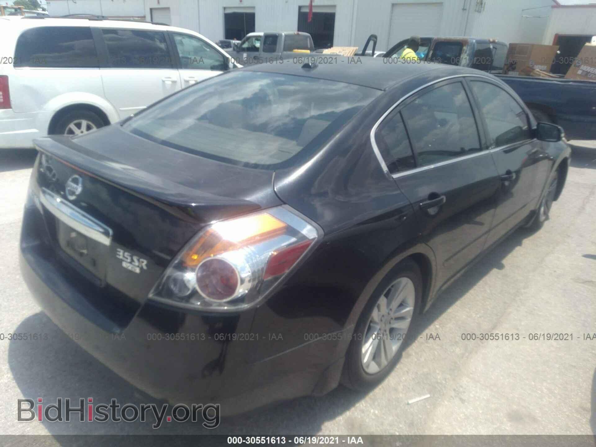 2011 NISSAN ALTIMA - VIN: 1N4BL2AP3BC122012 - Фото 4