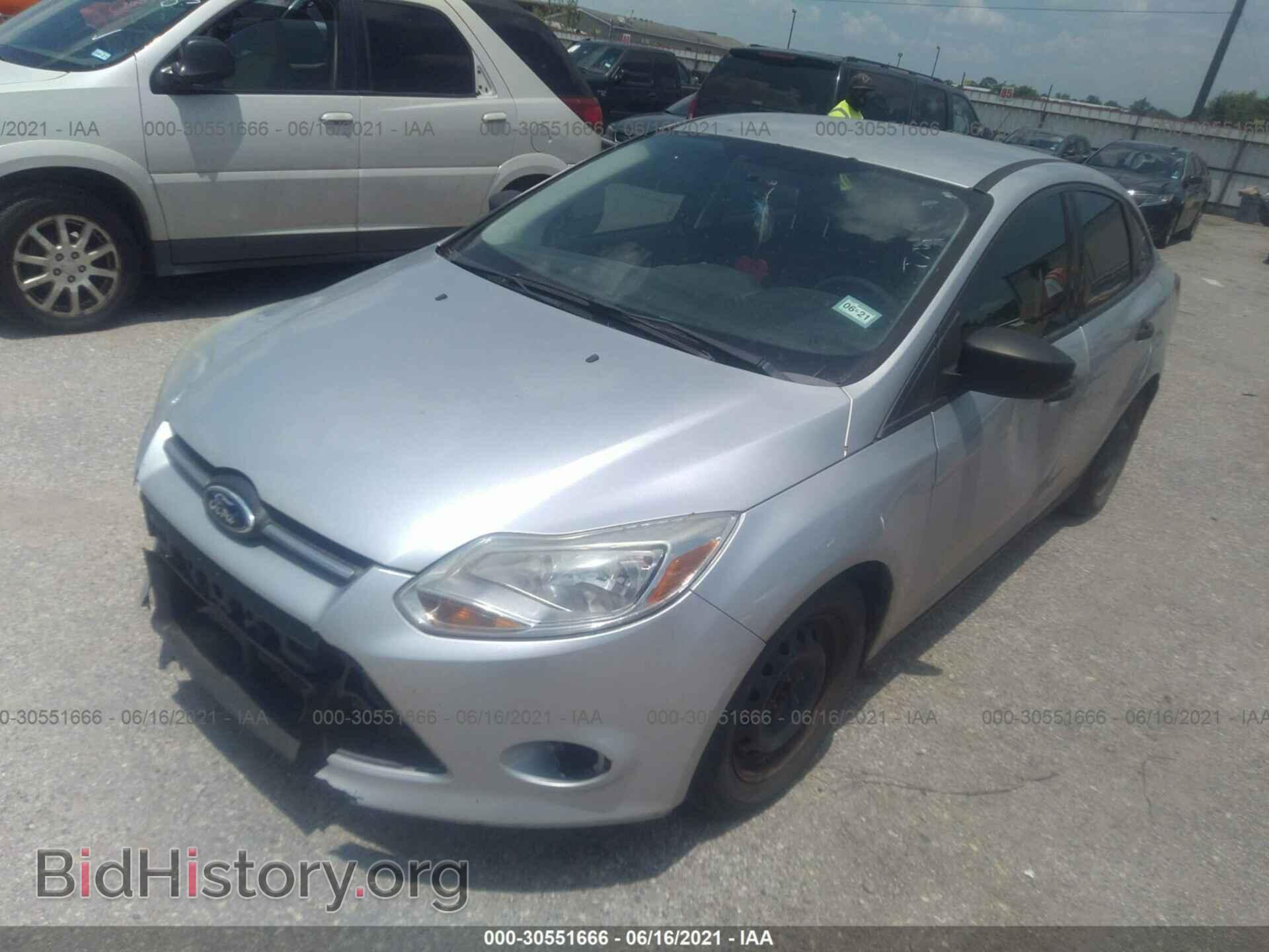 2014 FORD FOCUS - VIN: 1FADP3E27EL109012 - Фото 2