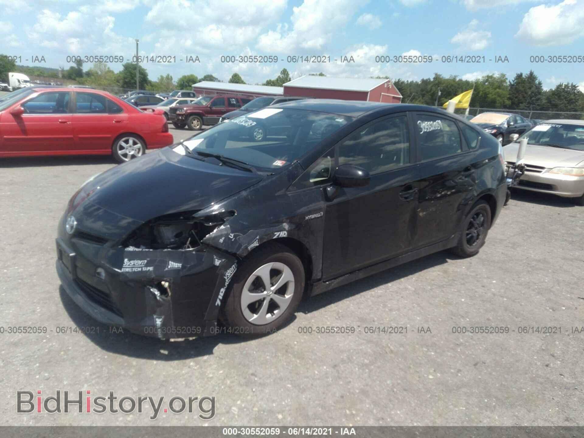 2013 TOYOTA PRIUS - VIN: JTDKN3DU2D5648702 - Фото 2