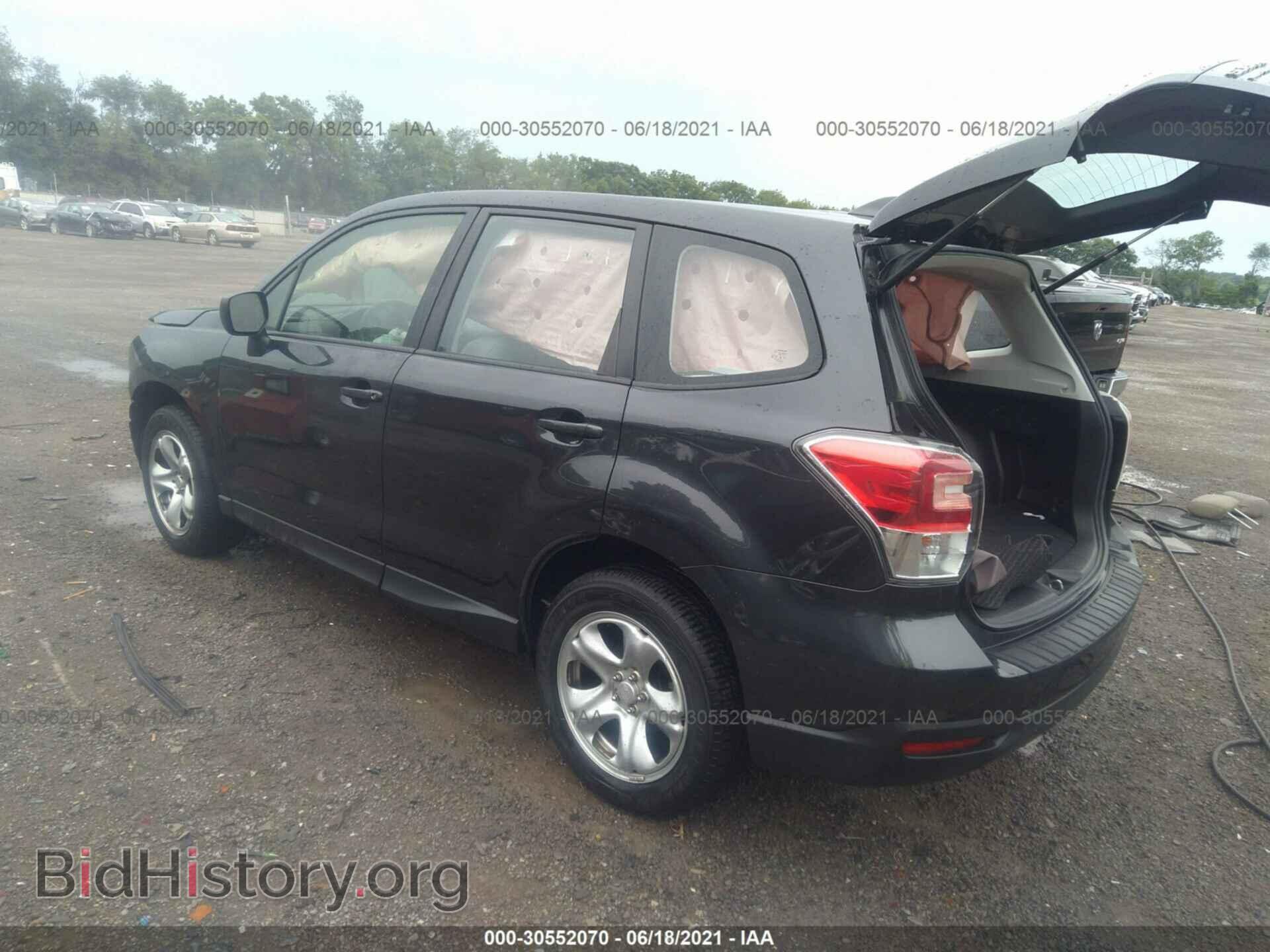 2017 SUBARU FORESTER - VIN: JF2SJAAC9HH422500 - Фото 3