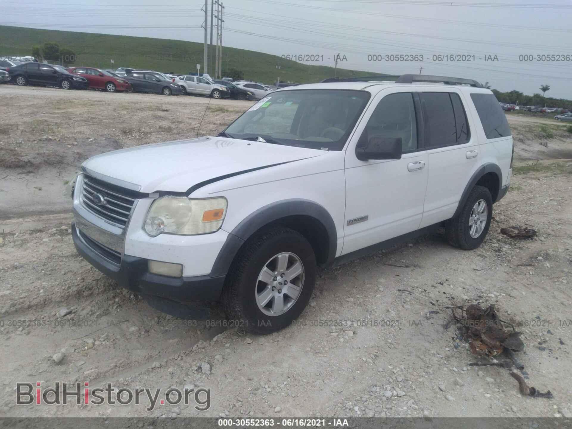 2007 FORD EXPLORER - VIN: 1FMEU63E37UB85678 - Фото 2