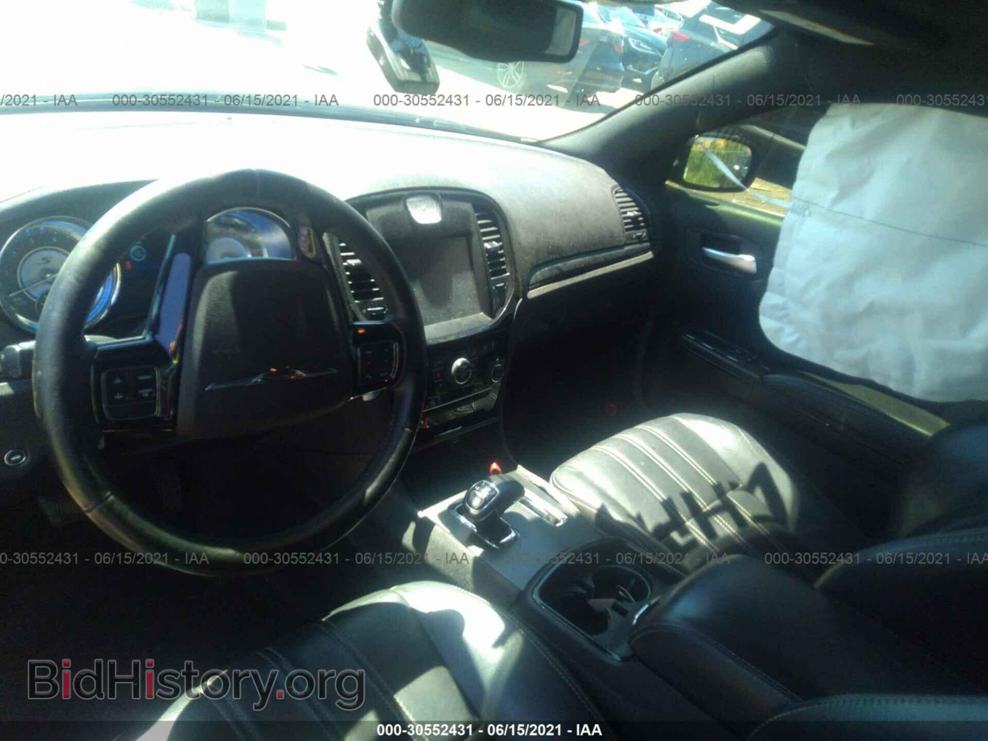 2014 CHRYSLER 300 - VIN: 2C3CCAGG3EH342076 - Photo 5