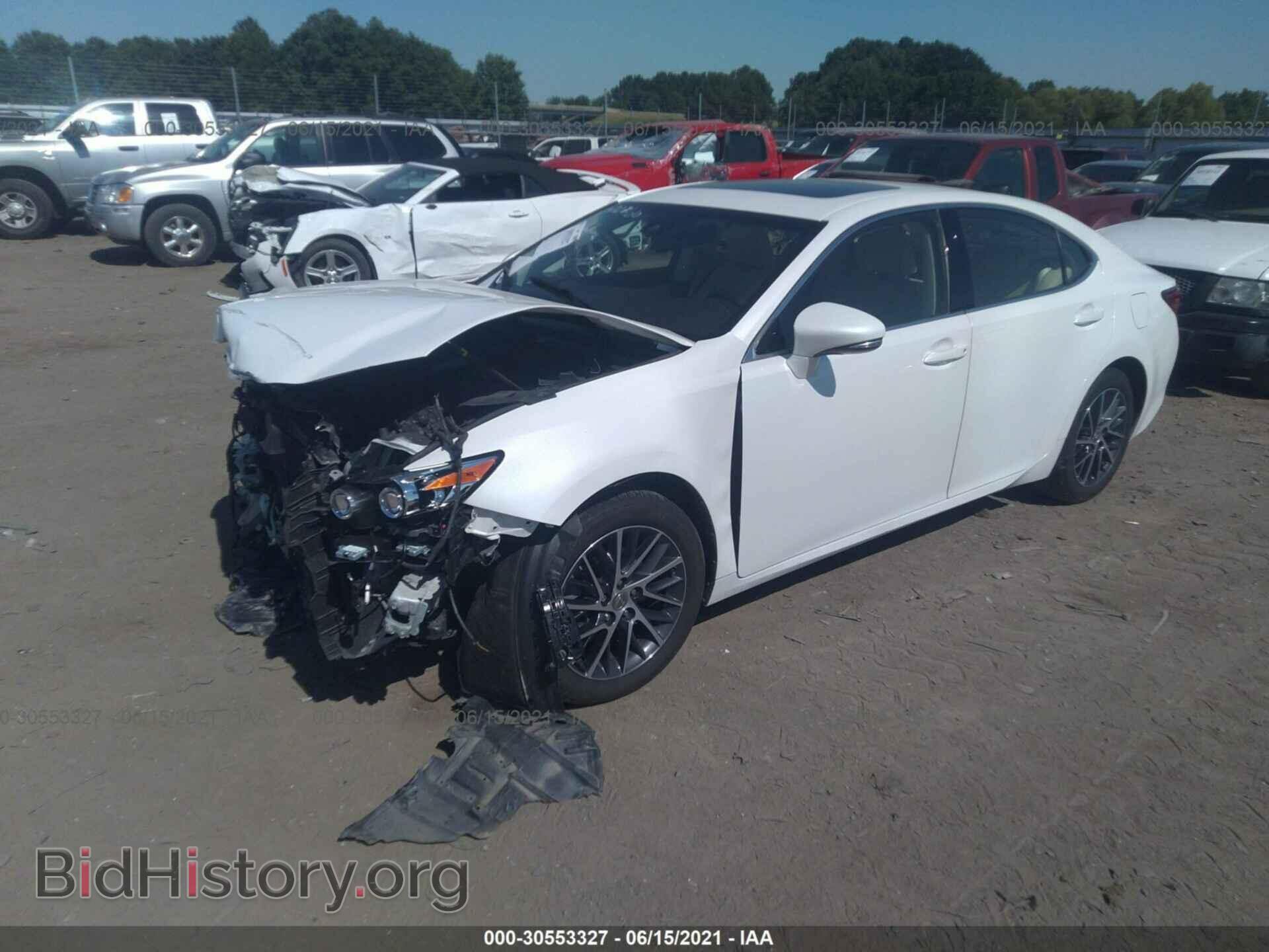 2017 LEXUS ES - VIN: JTHBK1GG6H2248831 - Фото 2