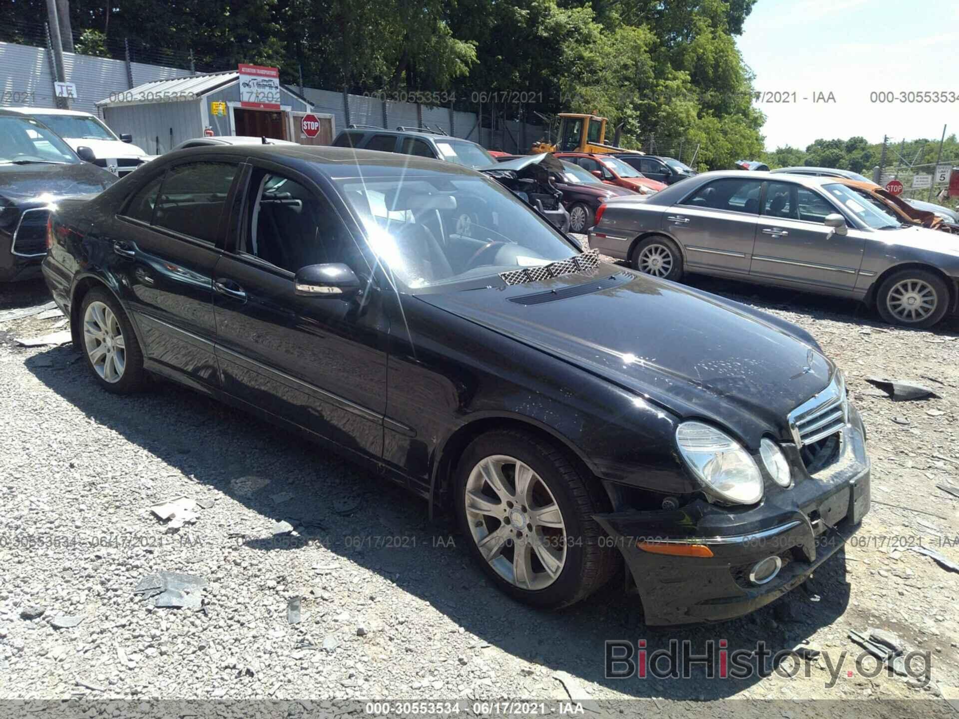 Photo WDBUF87X39B391016 - MERCEDES-BENZ E-CLASS 2009