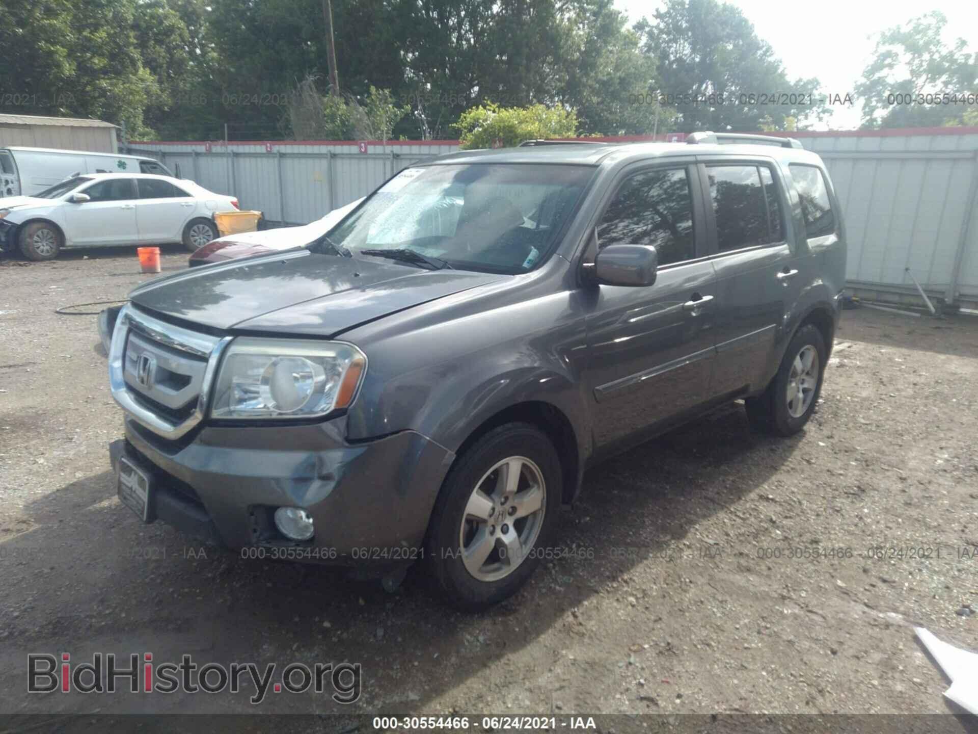 2011 HONDA PILOT - VIN: 5FNYF3H73BB057981 - Фото 2